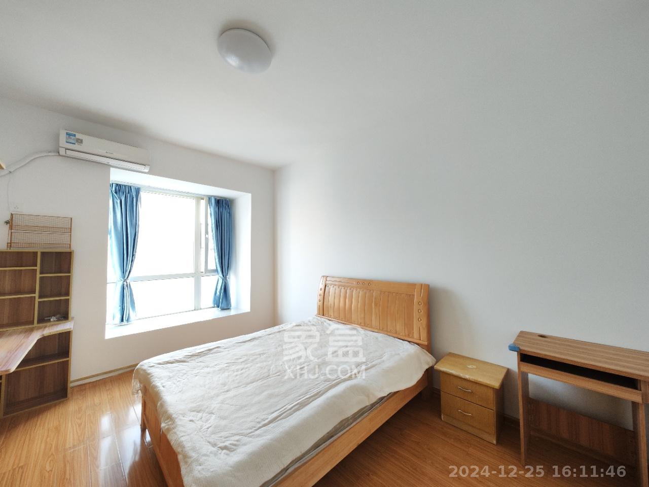 中房F联邦  3室2厅1卫    2400.0元/月室内图