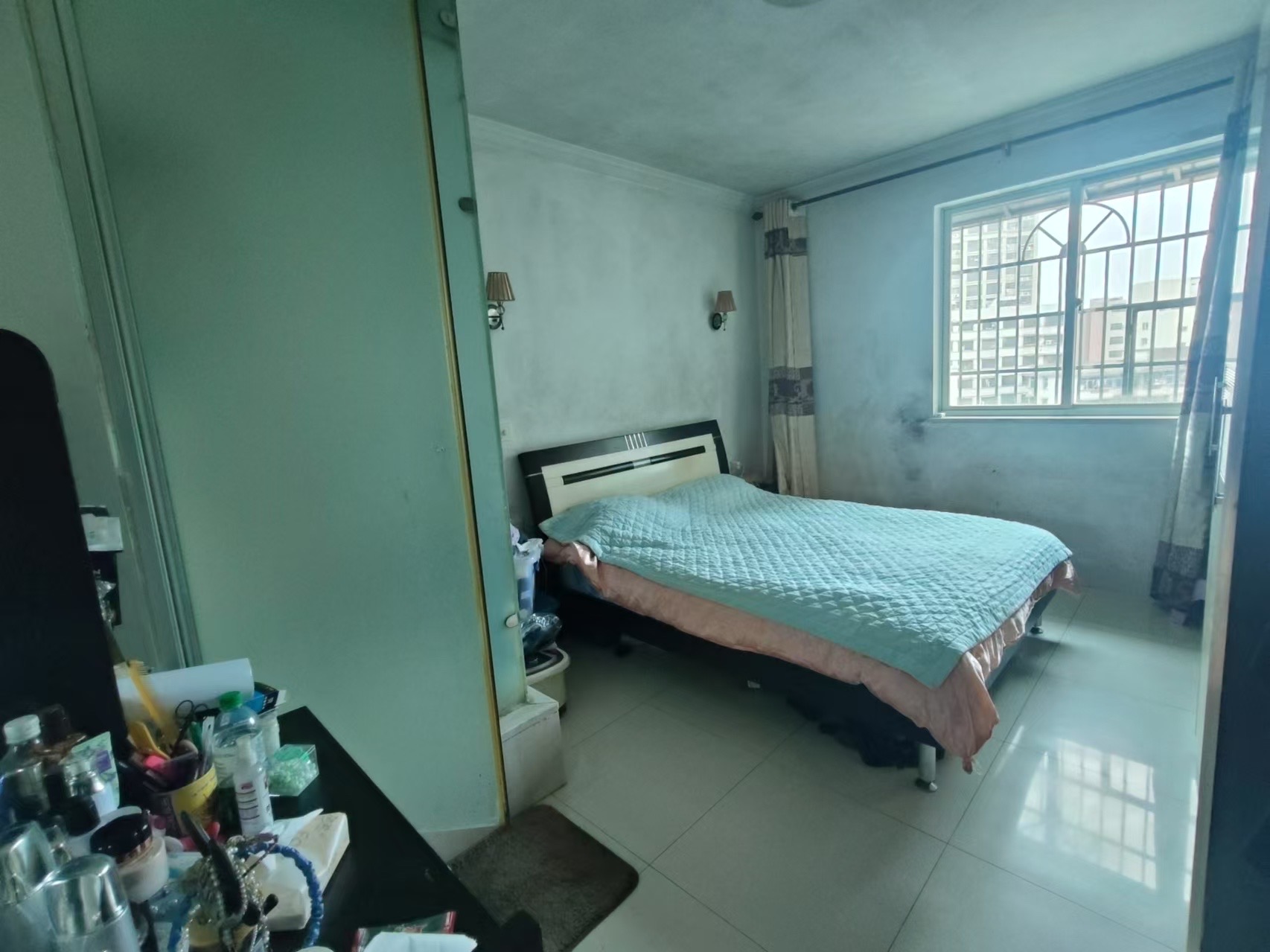 龙华商城  3室2厅2卫    112.0万 龙华商城  3室2厅2卫    112.0万客厅