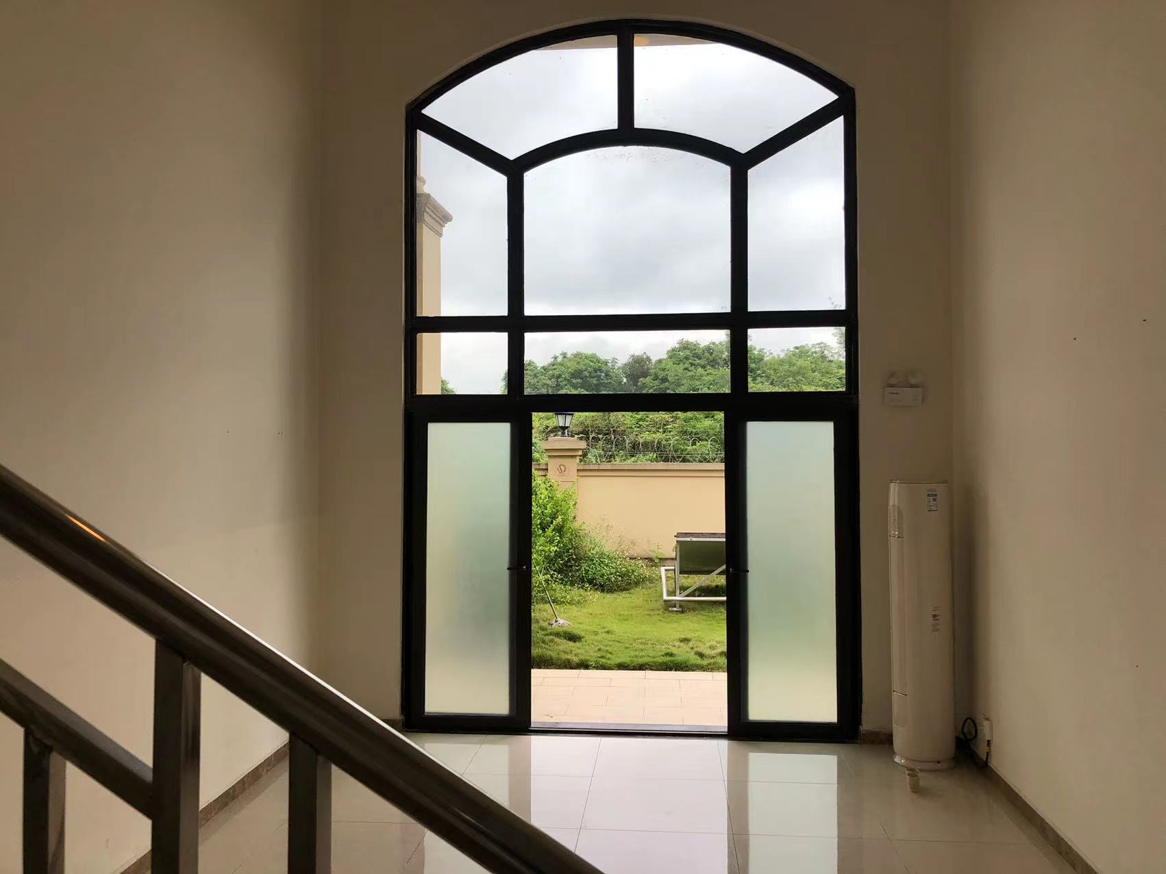 恒大悦龙府 5室3厅3卫 9000.0元/月 恒大悦龙府 5室3厅3卫 9000.0元/月室内图