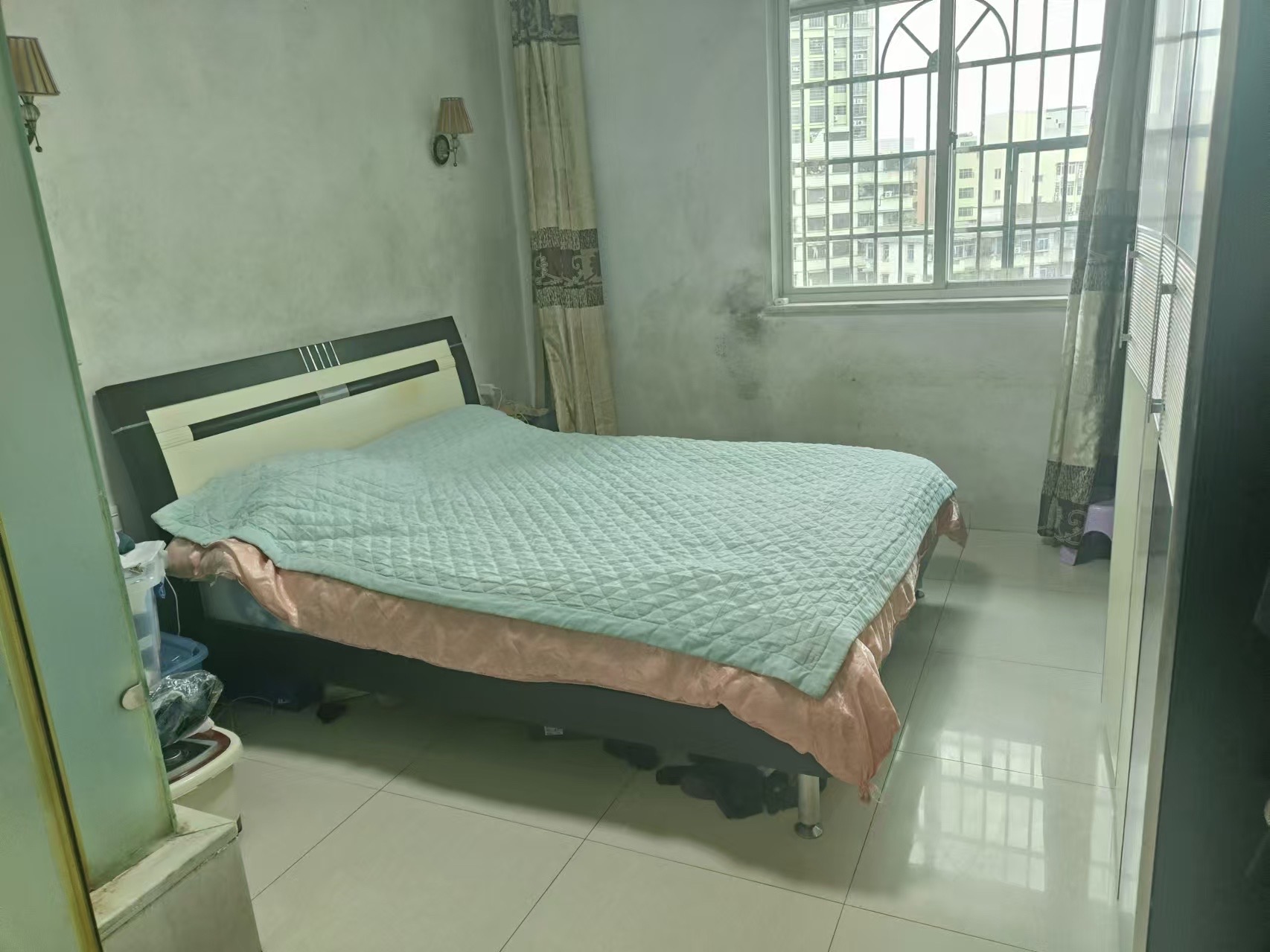 龙华商城  3室2厅2卫    112.0万 龙华商城  3室2厅2卫    112.0万客厅