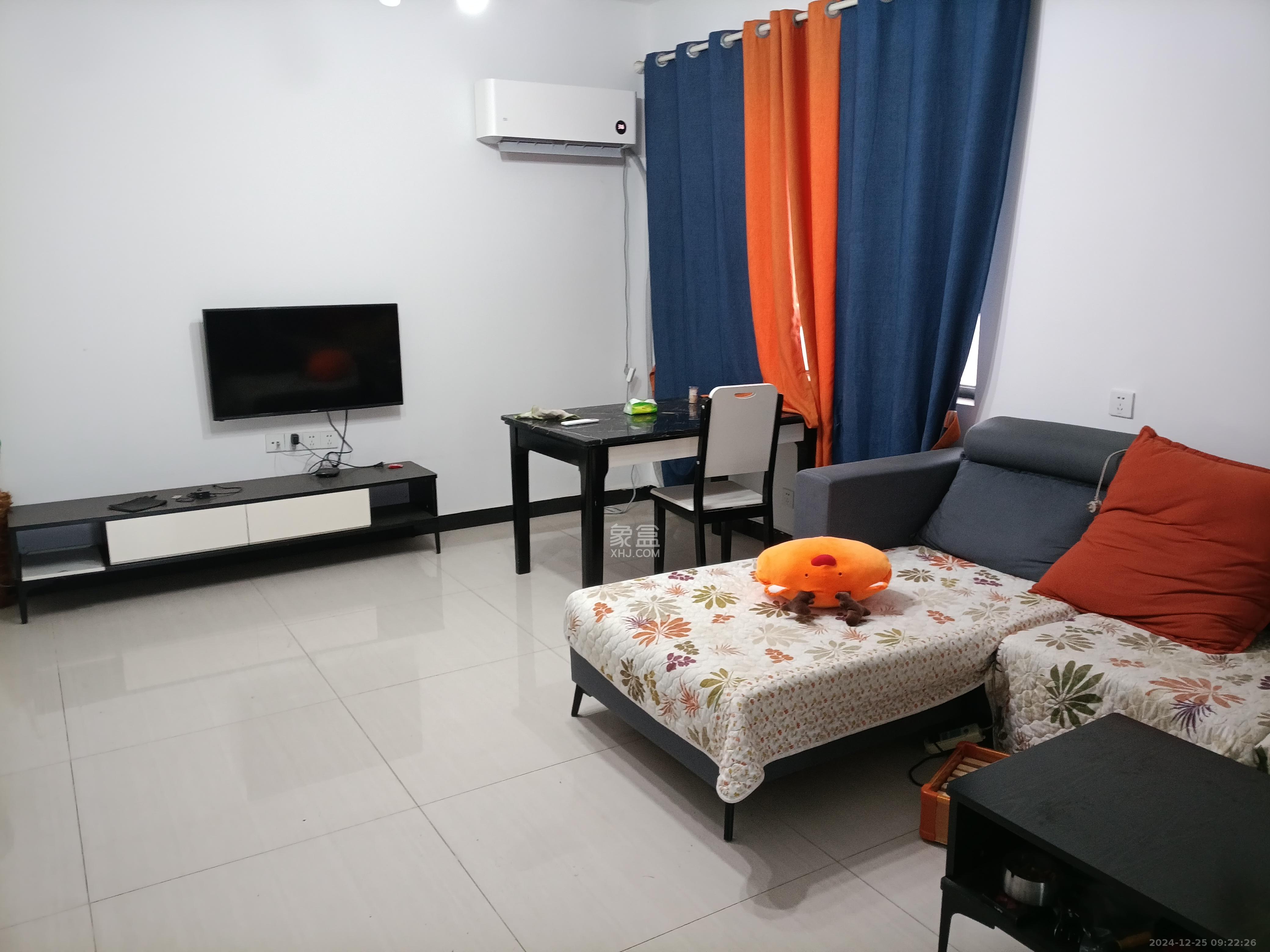 兴威帕克水岸  3室2厅2卫    2500.0元/月室内图