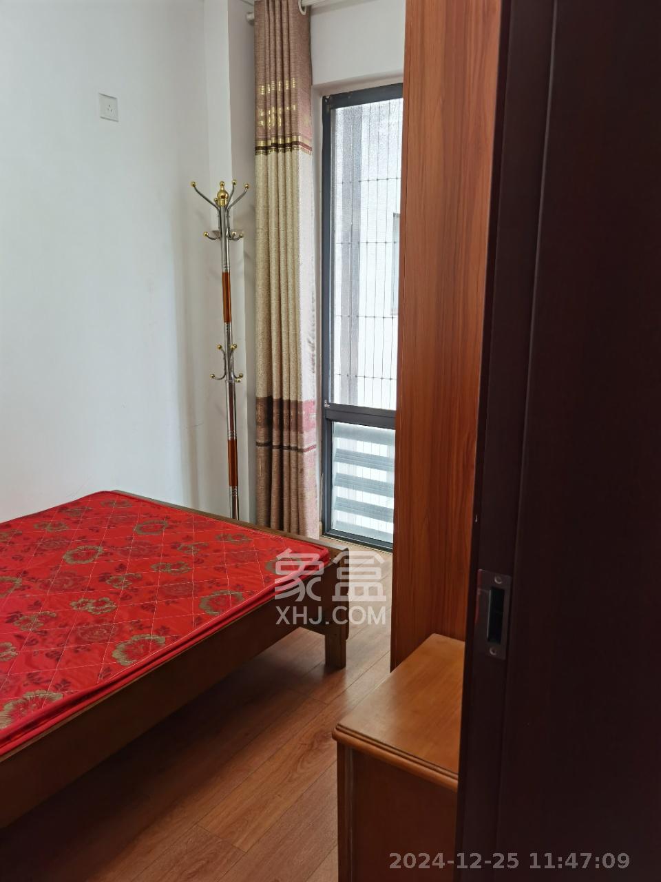 好莱城（弘德西街）  2室1厅1卫   2100.00元/月室内图
