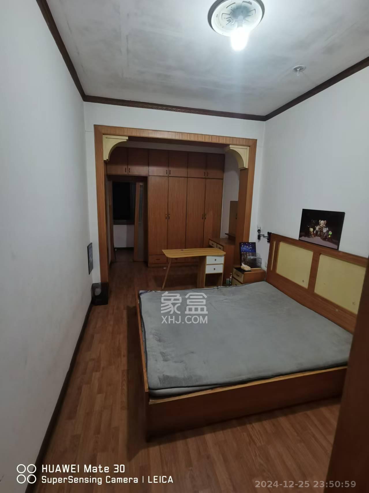 长沙县公路管理局单位房  2室1厅1卫   1600.00元/月室内图