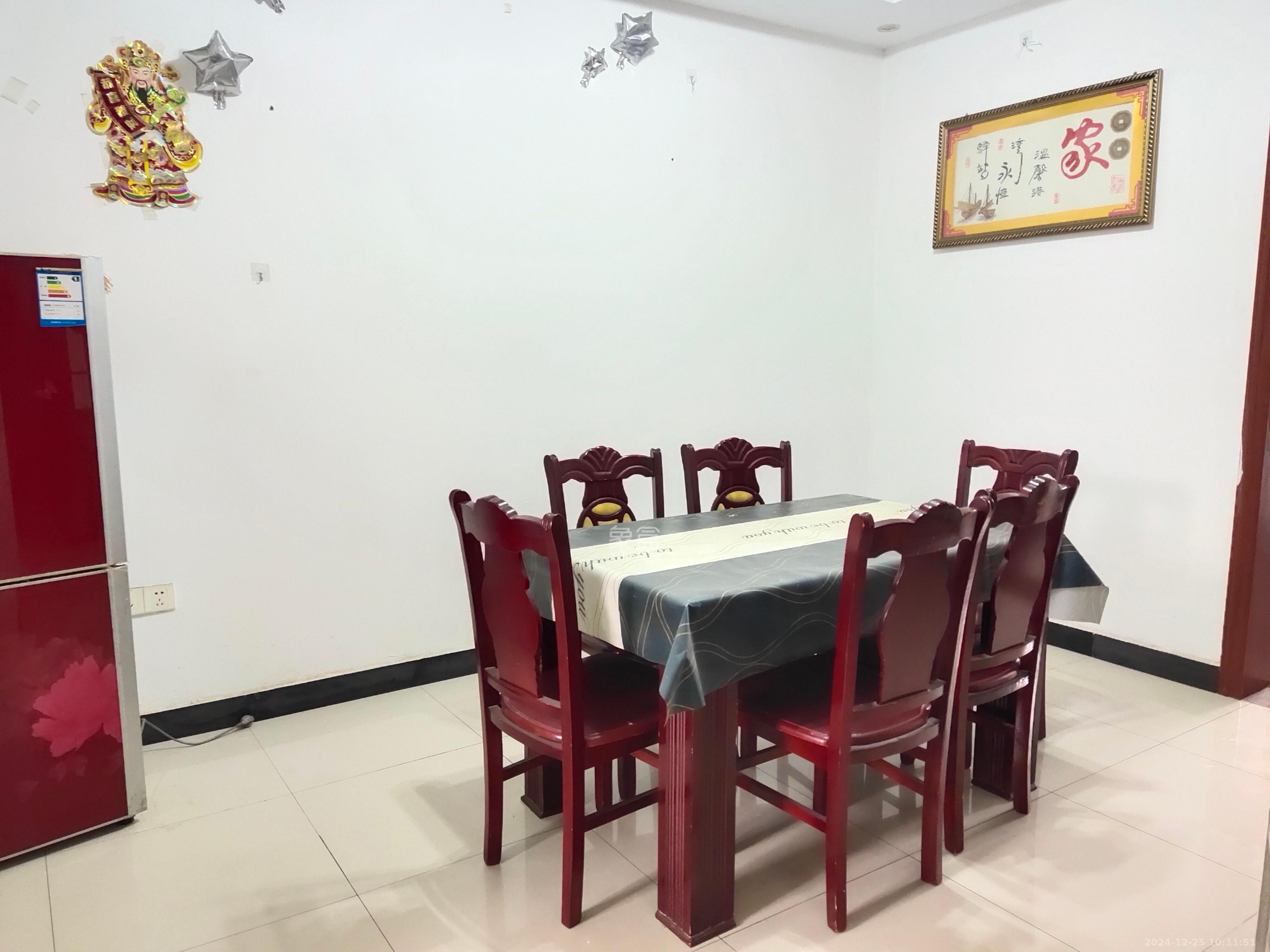 月湖安置小区(马栏山小区) 3室2厅1卫 1800.0元/月 月湖安置小区(马栏山小区) 3室2厅1卫 1800.0元/月室内图