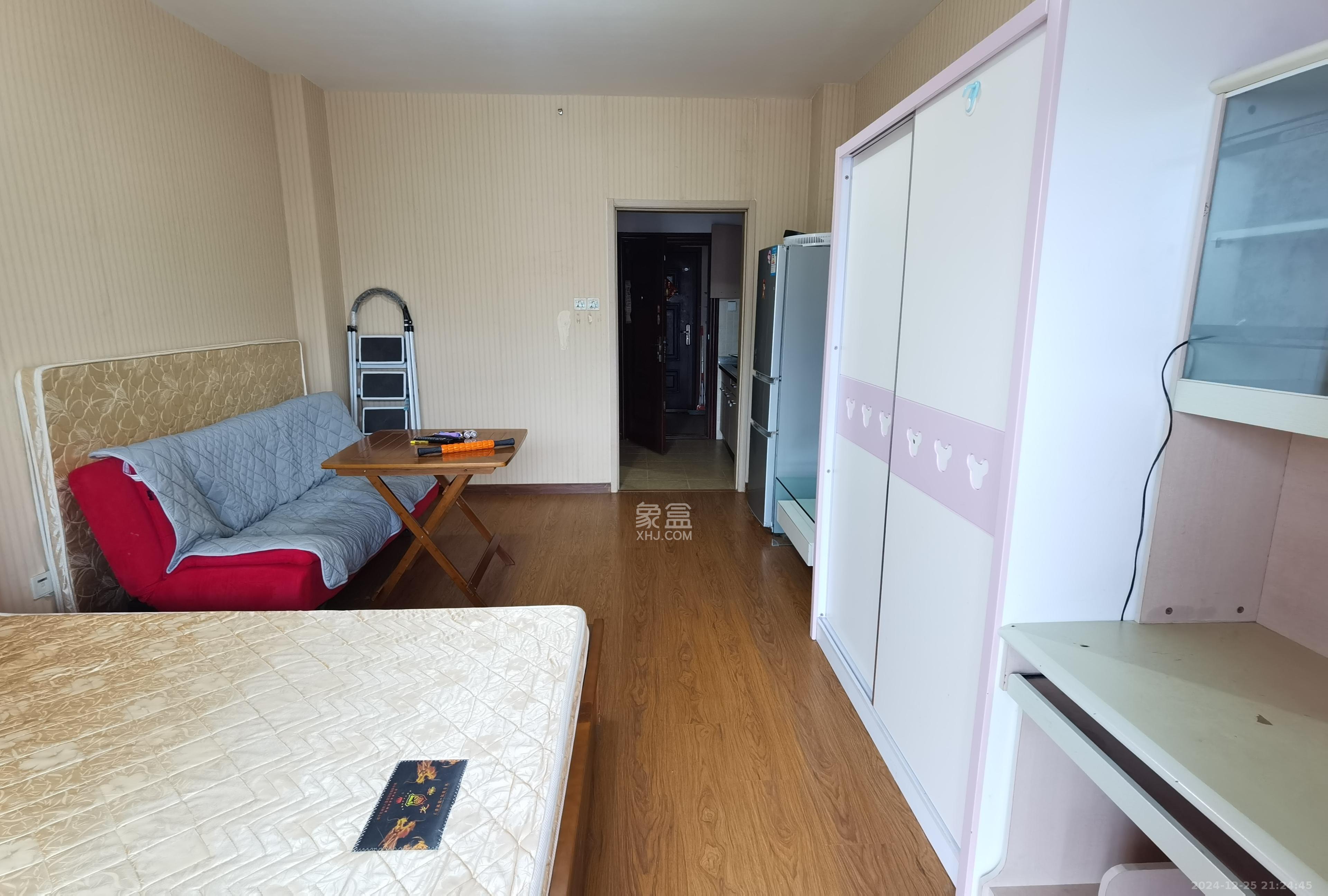 花漾年华(桂花园) 1室1厅1卫 1200.0元/月 花漾年华(桂花园) 1室1厅1卫 1200.0元/月室内图