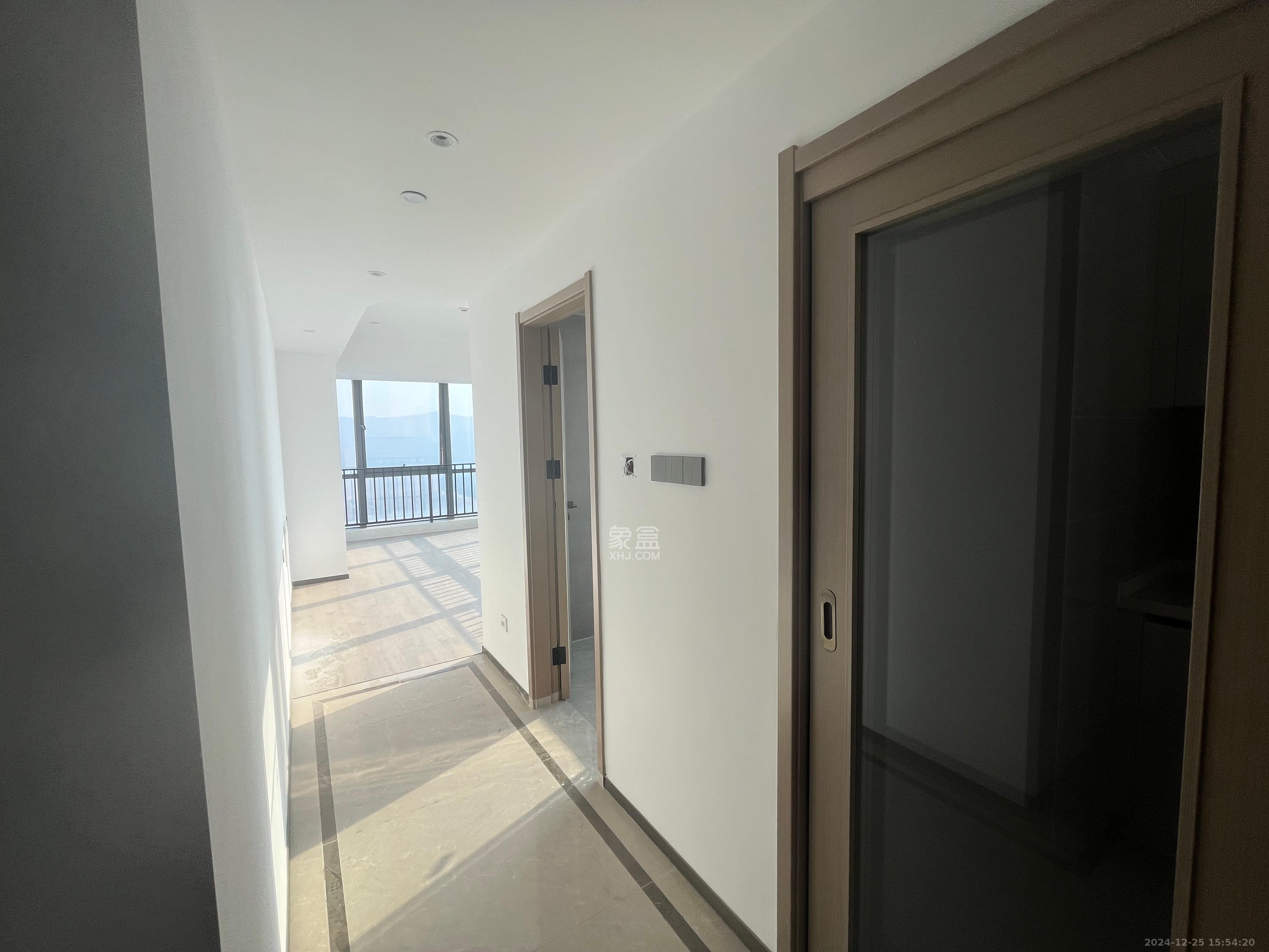 中建宝铂公馆  1室1厅1卫    2800.0元/月室内图