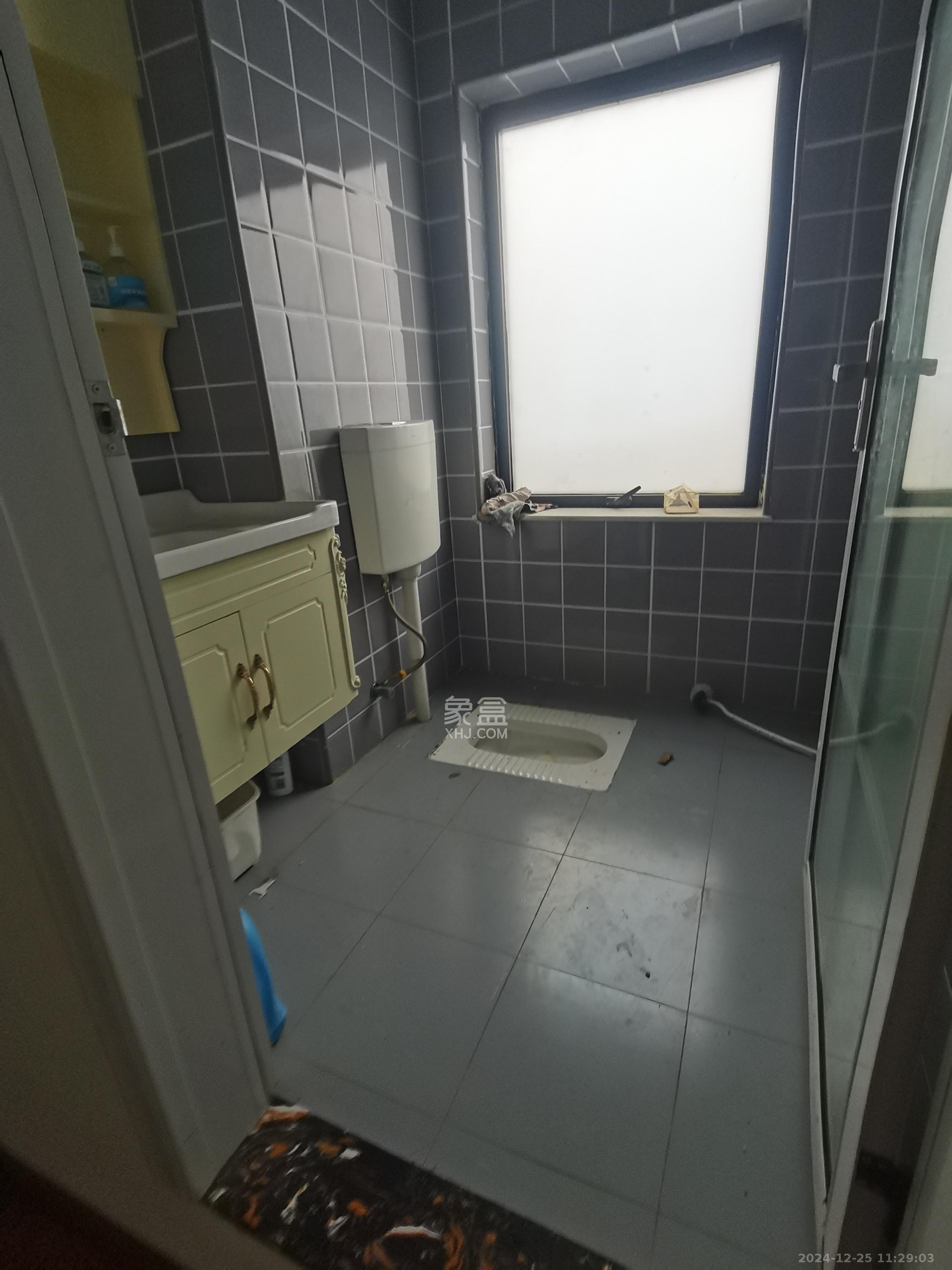 华润置地广场二期 1室0厅0卫 4600.0元/月 华润置地广场二期 1室0厅0卫 4600.0元/月室内图