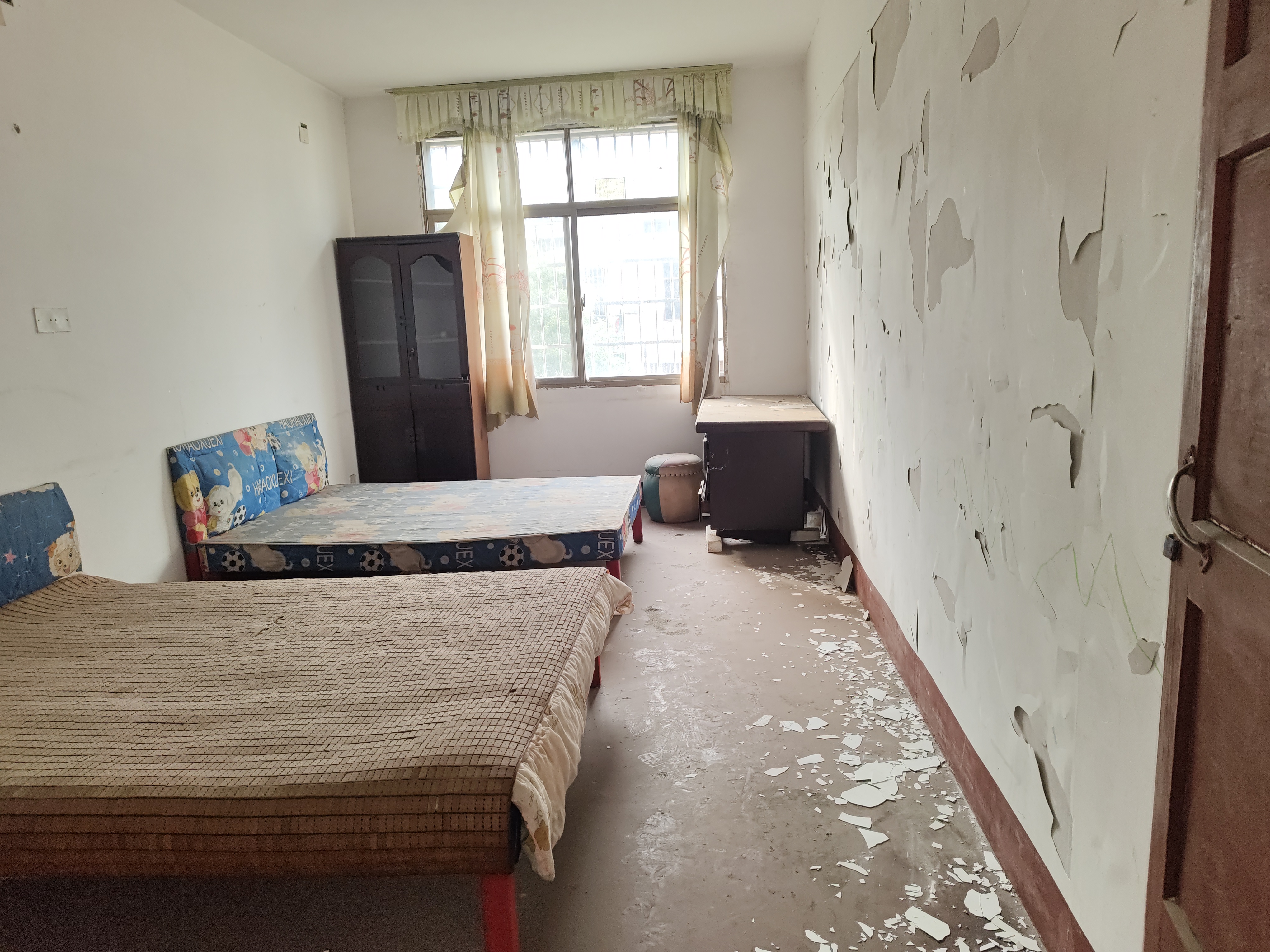 国家煤矿安全监察单位房(国家矿山安全监察)  1室0厅0卫    1000.0元/月