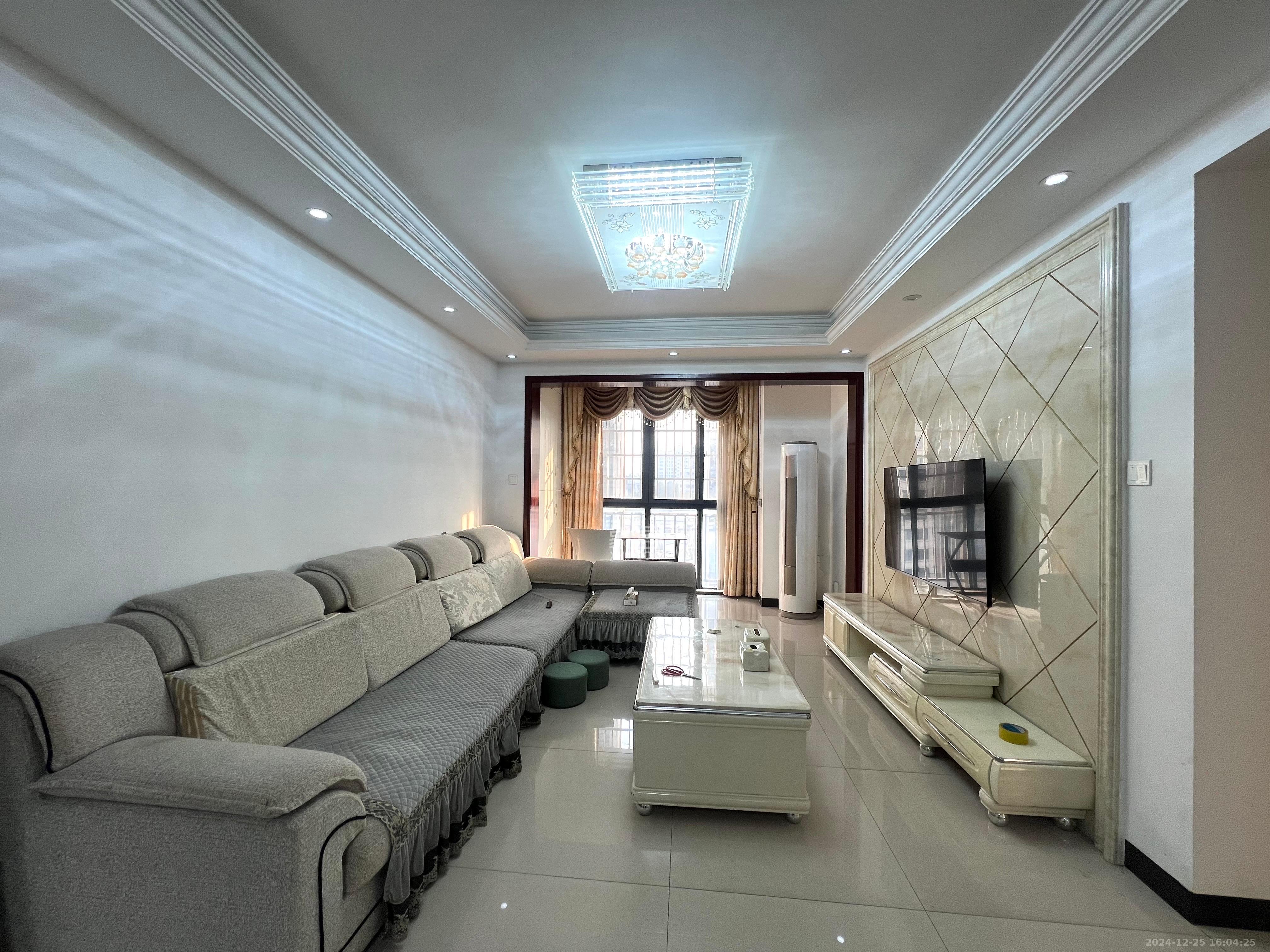 海林馨香雅苑  2室2厅1卫    2500.0元/月 海林馨香雅苑  2室2厅1卫    2500.0元/月室内图