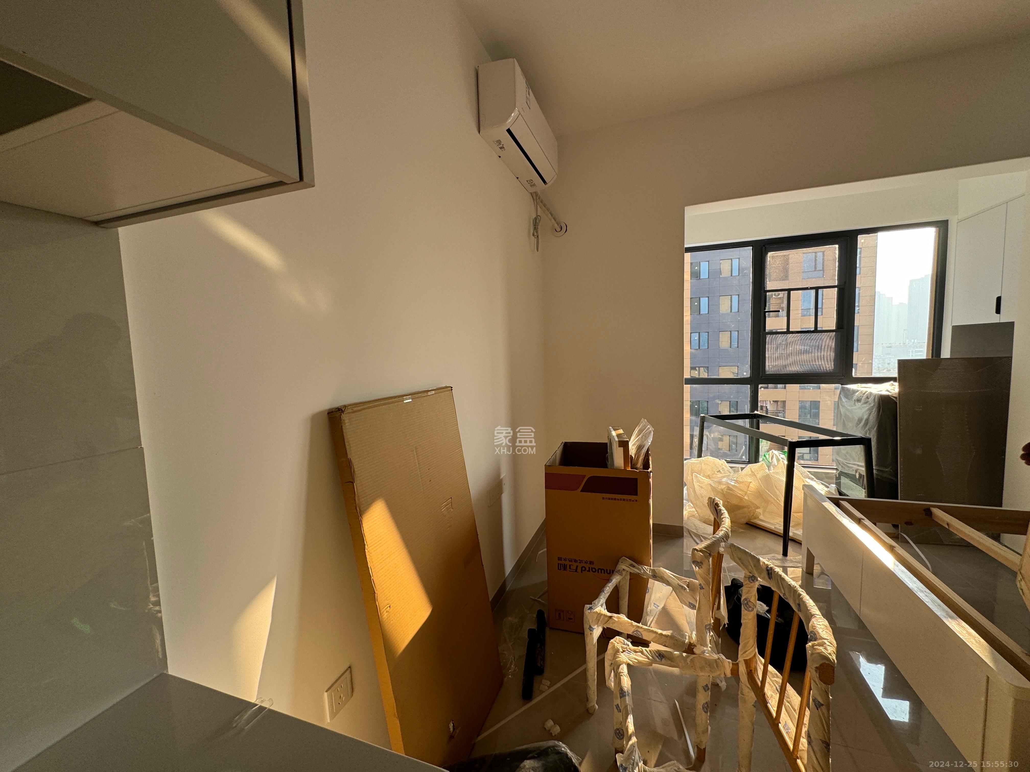 莲馨苑  1室0厅0卫    1400.0元/月室内图