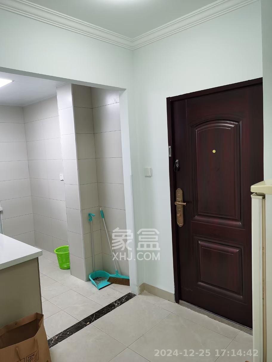 矿山研究院 1室1厅1卫 2000.0元/月 矿山研究院 1室1厅1卫 2000.0元/月室内图