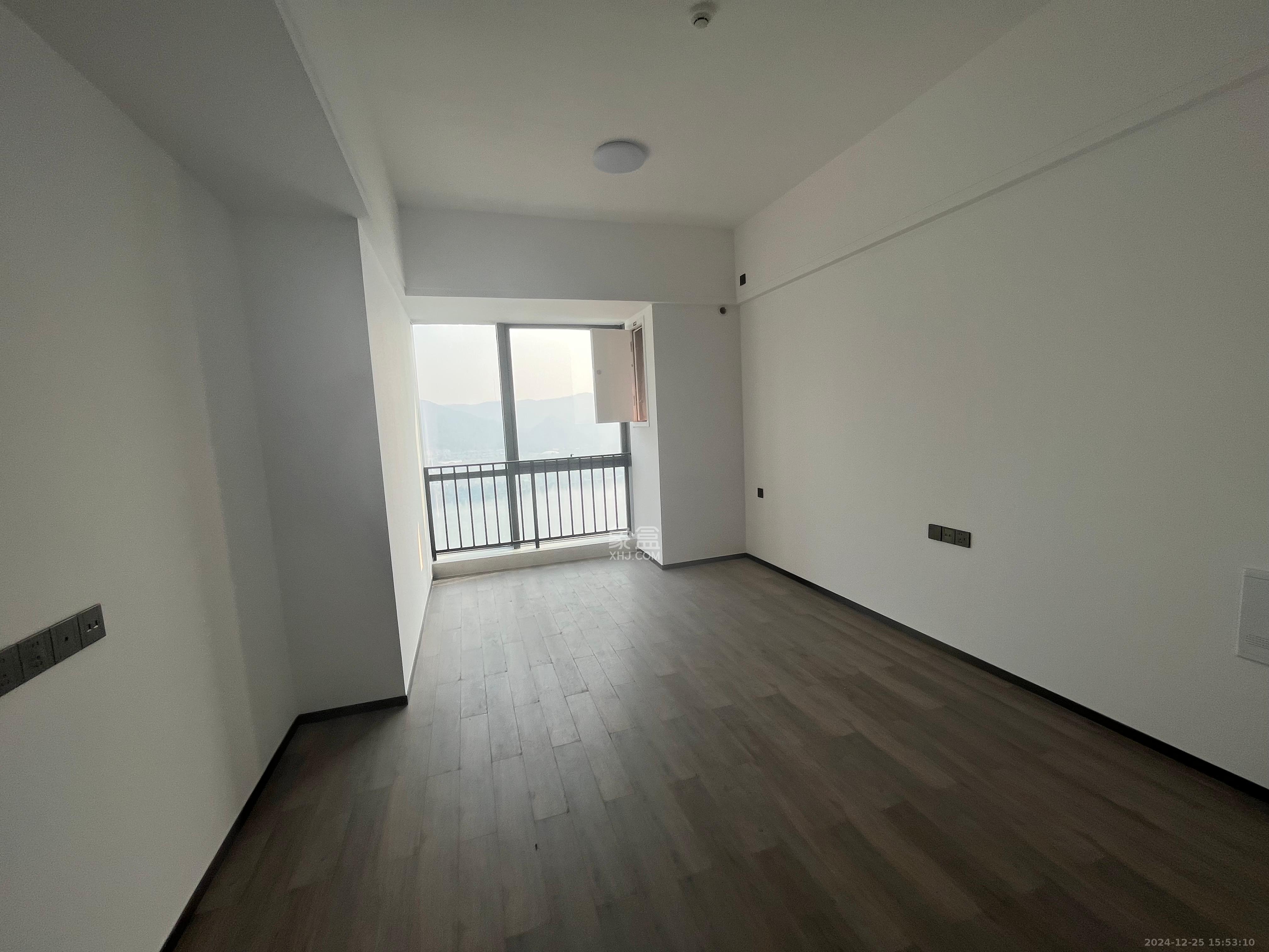 中建宝铂公馆  1室1厅1卫    2600.0元/月室内图