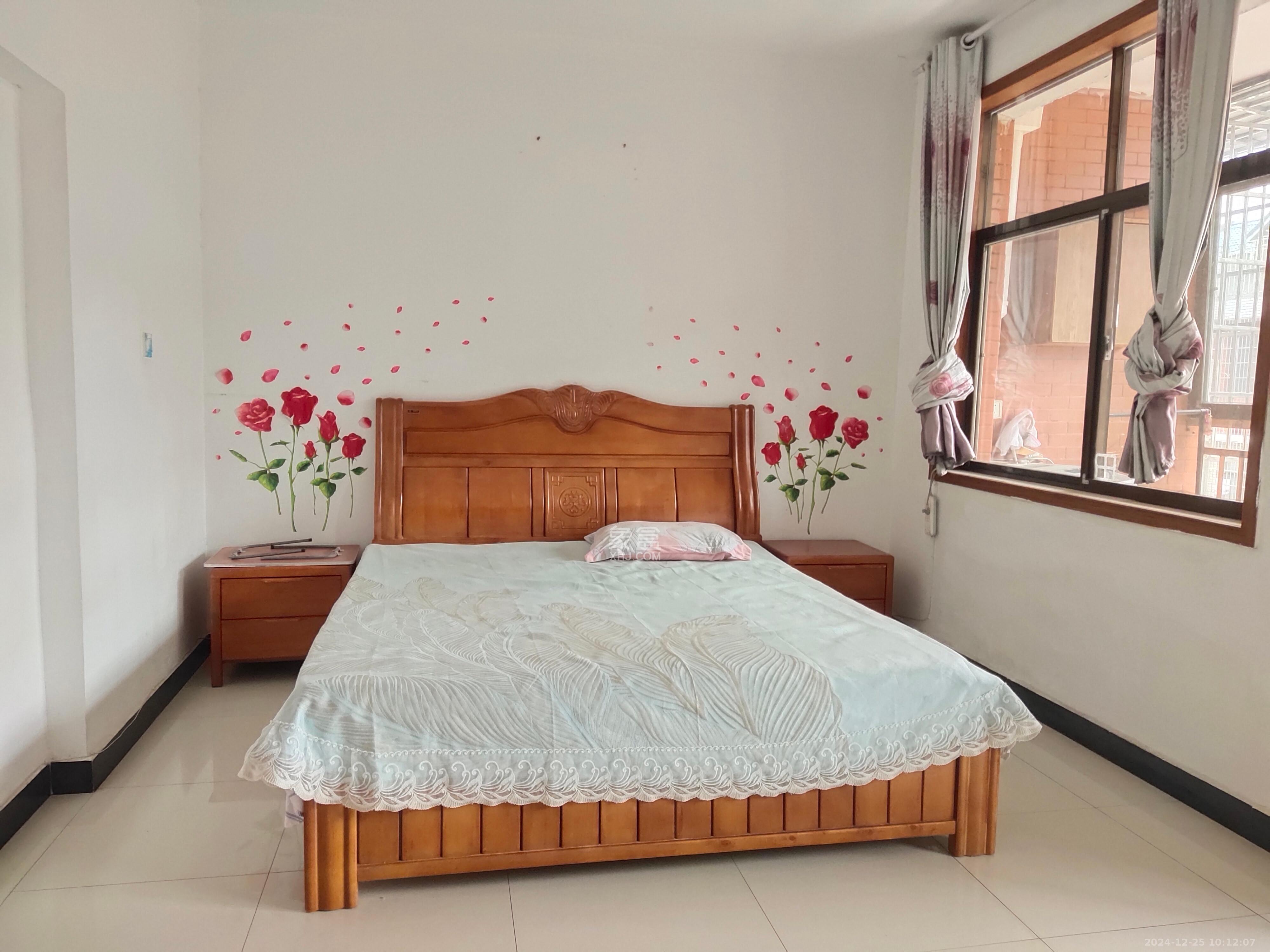 月湖安置小区(马栏山小区) 3室2厅1卫 1800.0元/月 月湖安置小区(马栏山小区) 3室2厅1卫 1800.0元/月室内图