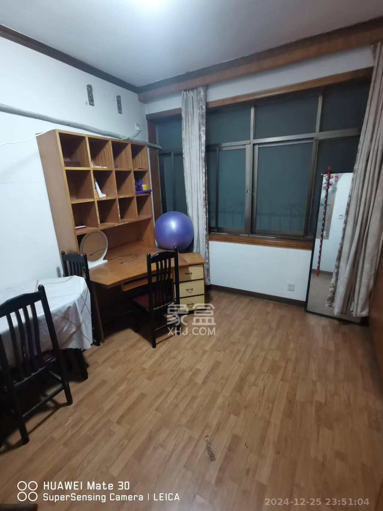 长沙县公路管理局单位房  2室1厅1卫   1600.00元/月室内图