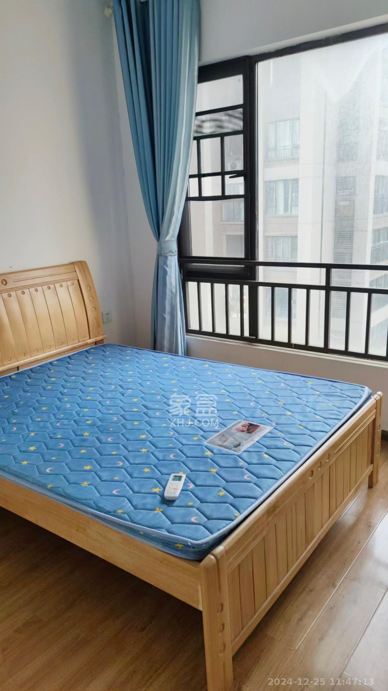 旭辉御府  3室2厅1卫    2500.0元/月室内图