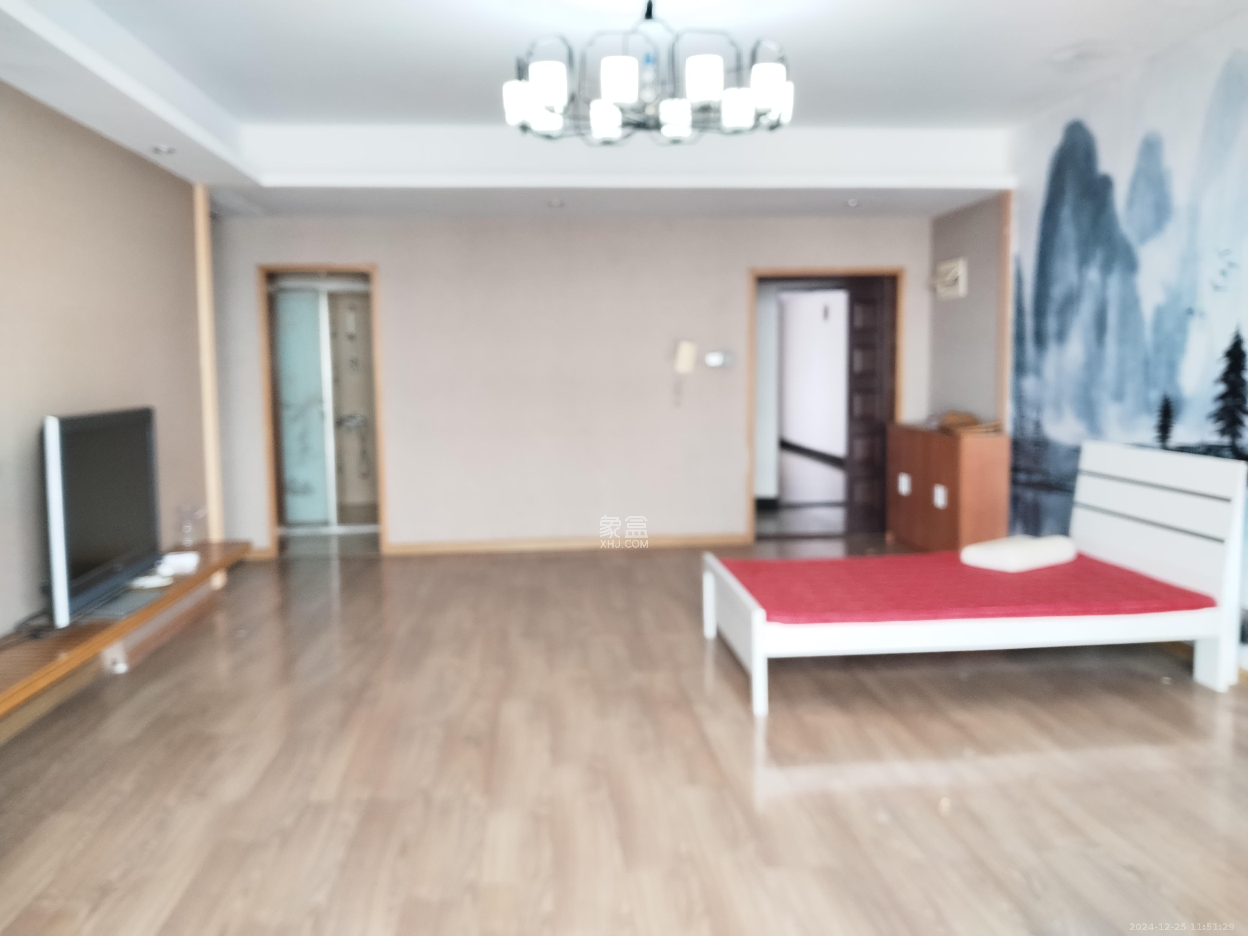 桐荫里社区 3室2厅2卫 5200.0元/月 桐荫里社区 3室2厅2卫 5200.0元/月室内图