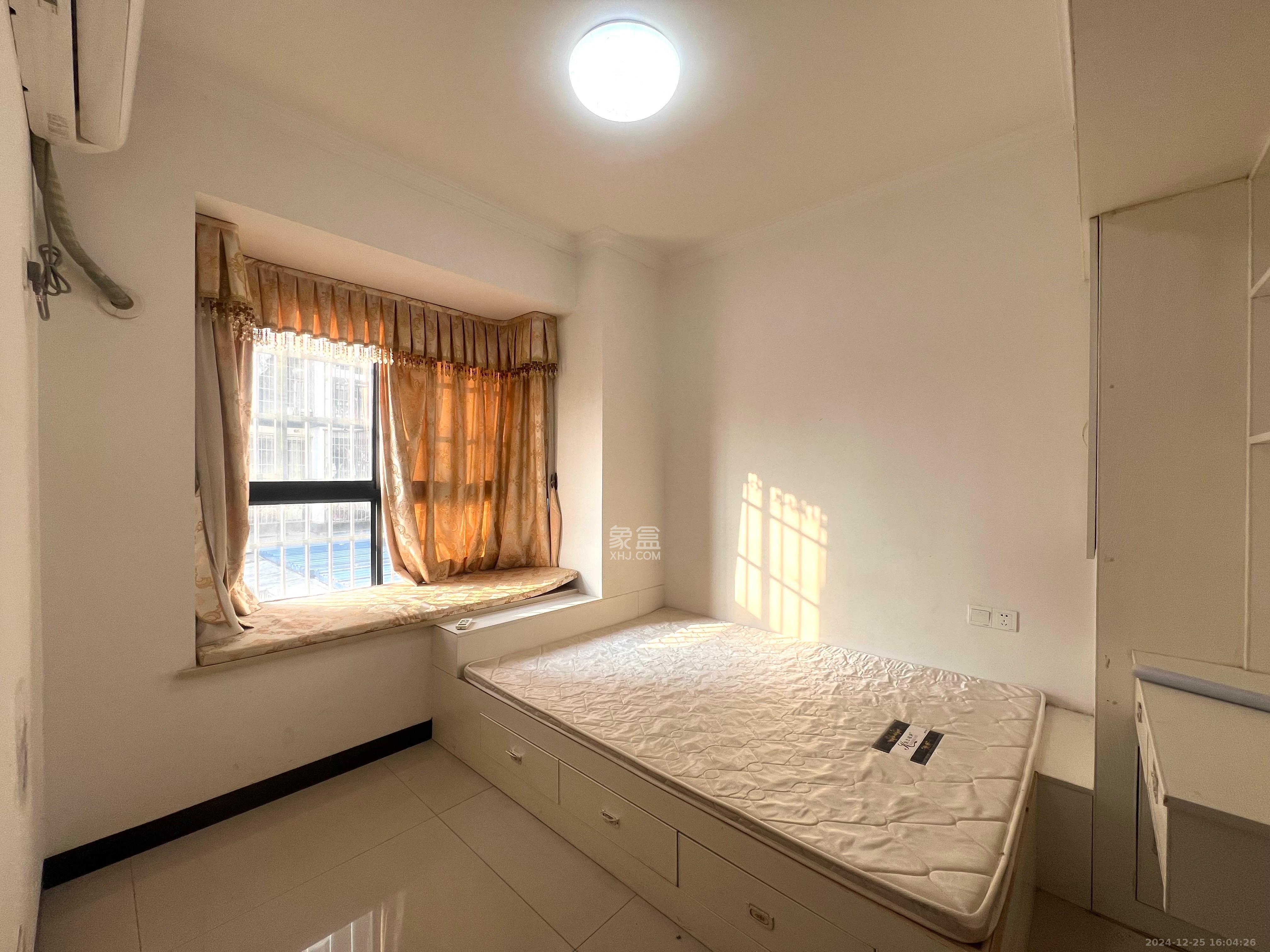 海林馨香雅苑  2室2厅1卫    2500.0元/月 海林馨香雅苑  2室2厅1卫    2500.0元/月室内图