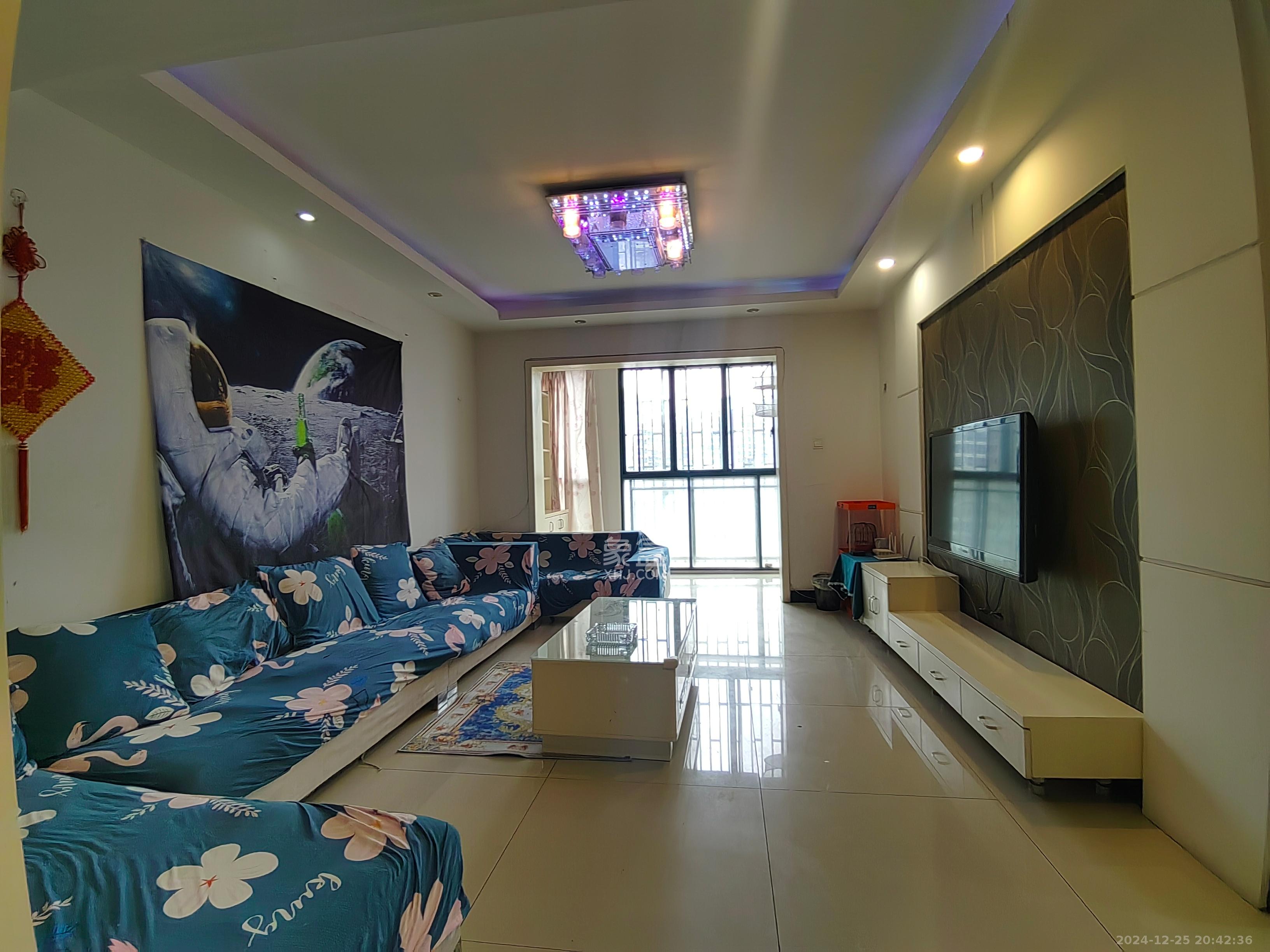 双盈卧龙湾 2室2厅1卫 1600.0元/月 双盈卧龙湾 2室2厅1卫 1600.0元/月室内图