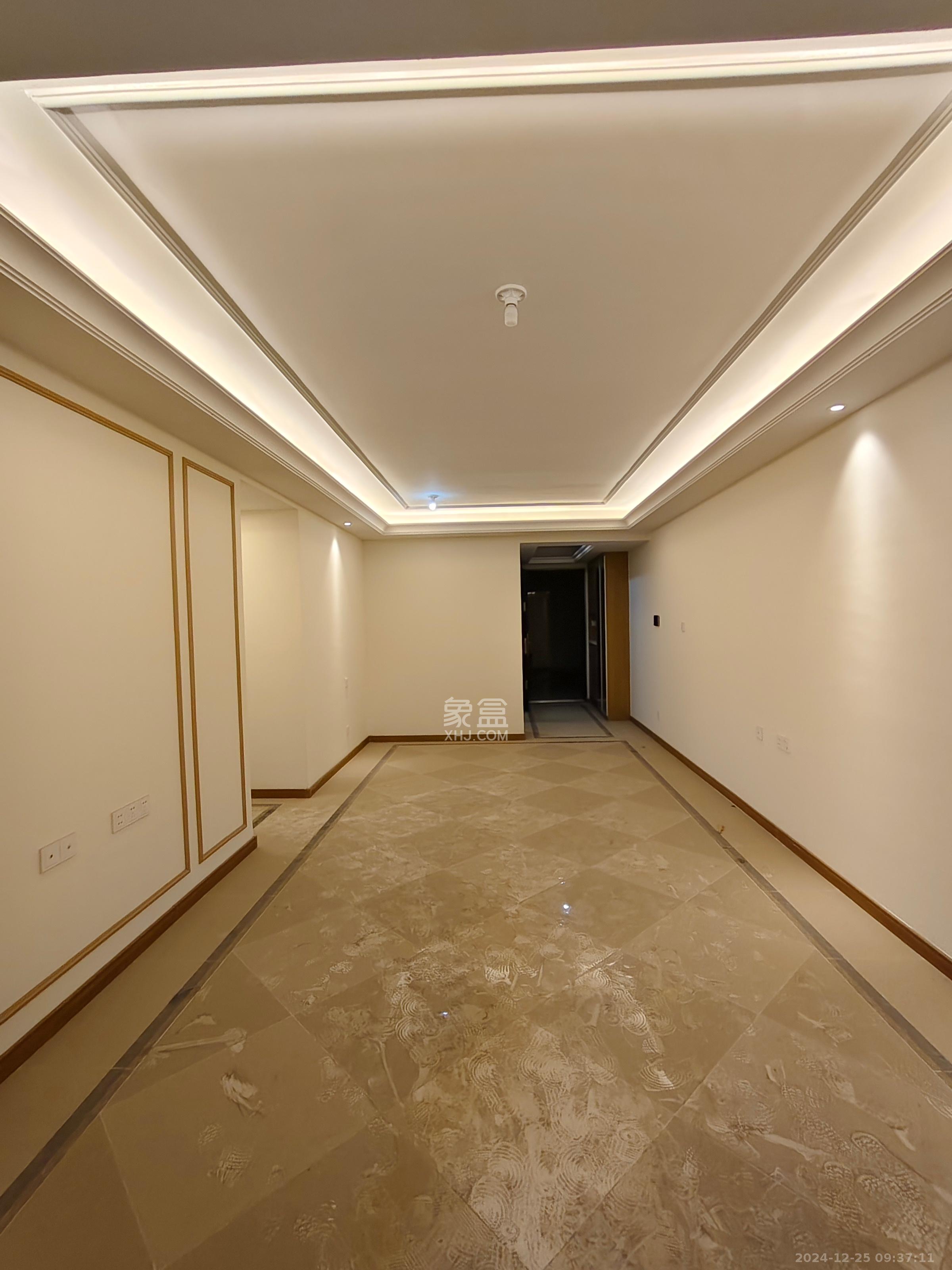 金科集美天辰  3室2厅1卫   2500.00元/月室内图