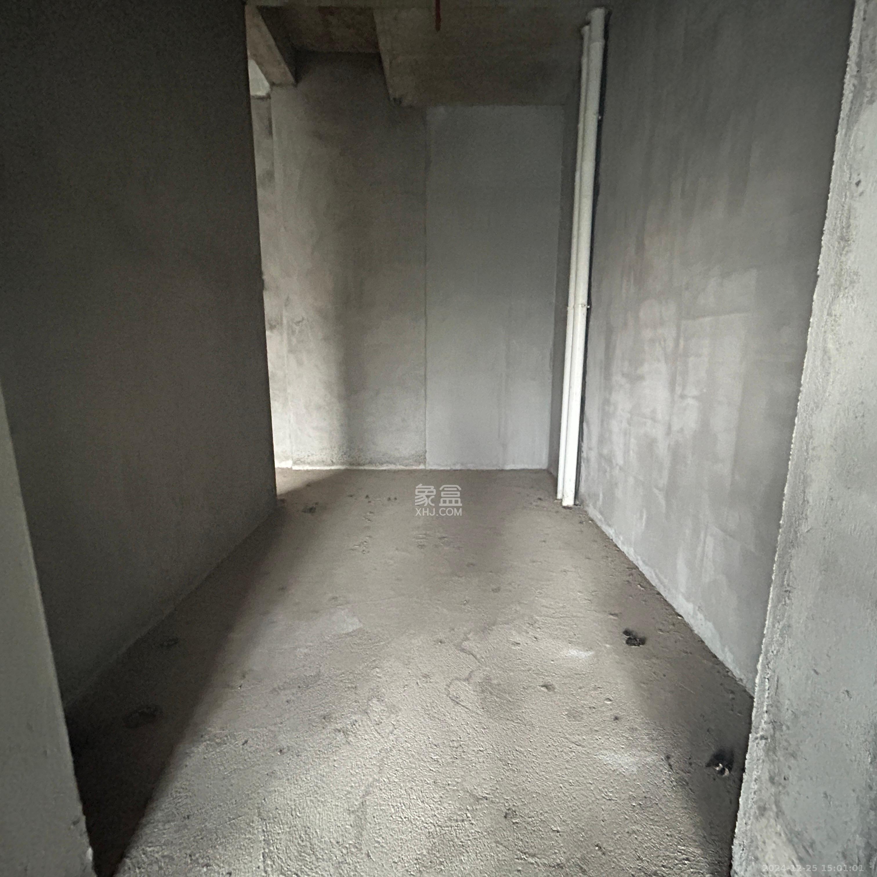 东方美地   284.0㎡      7000.0元/月室内图