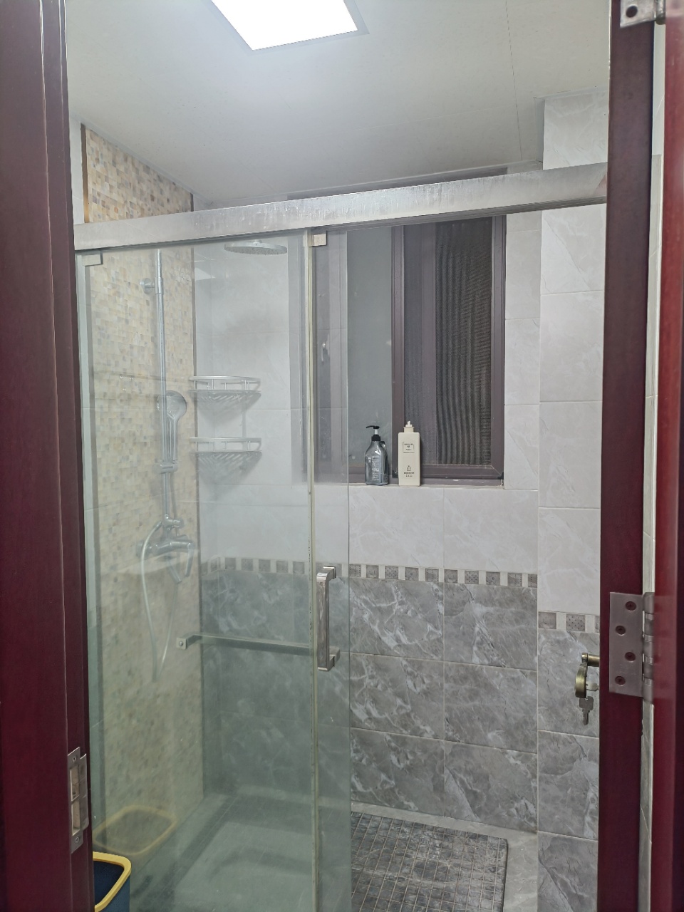 农信大院(响水湾度假公寓) 4室2厅2卫 3000.0元/月 农信大院(响水湾度假公寓) 4室2厅2卫 3000.0元/月室内图