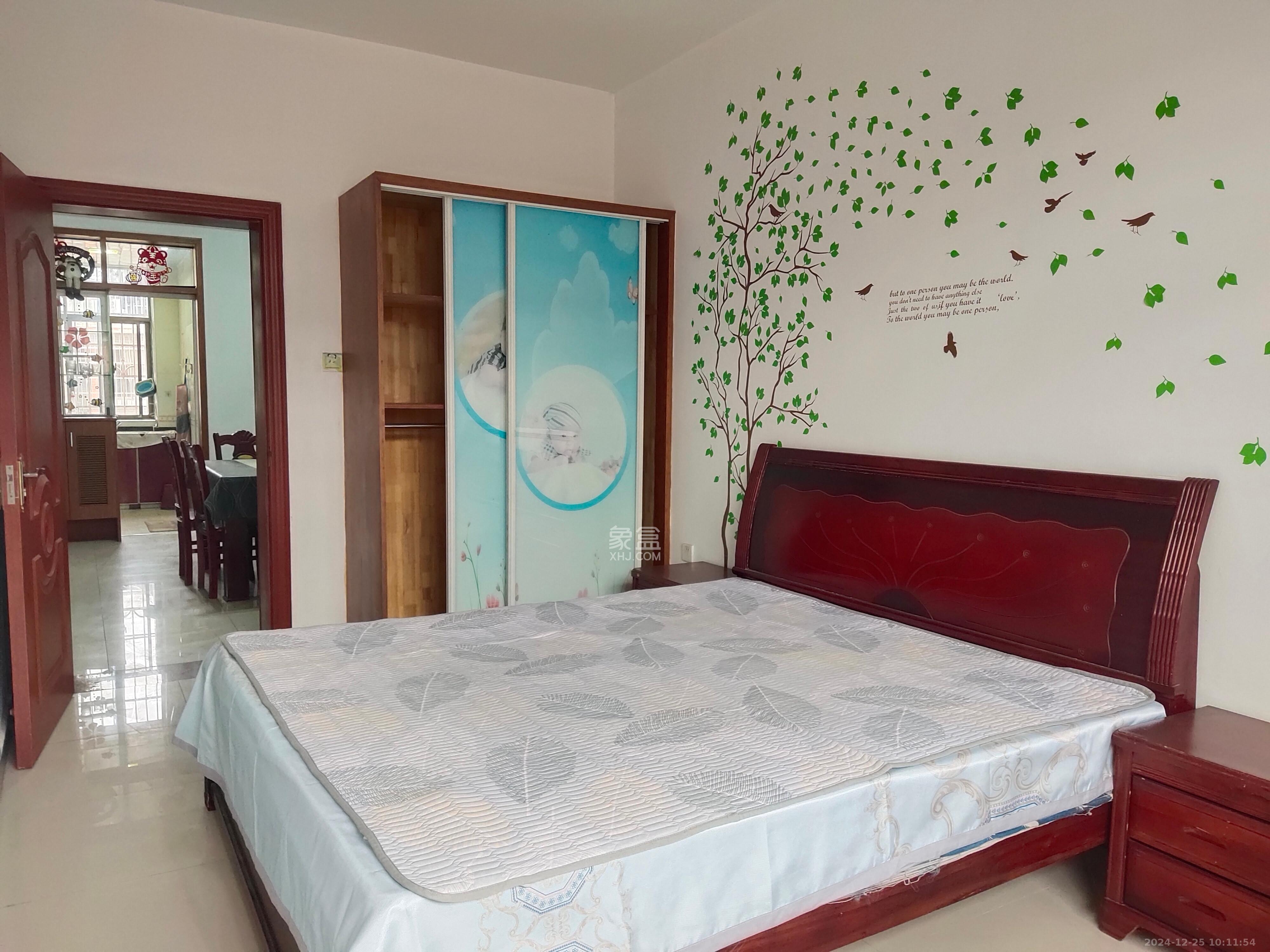 月湖安置小区(马栏山小区) 3室2厅1卫 1800.0元/月 月湖安置小区(马栏山小区) 3室2厅1卫 1800.0元/月室内图