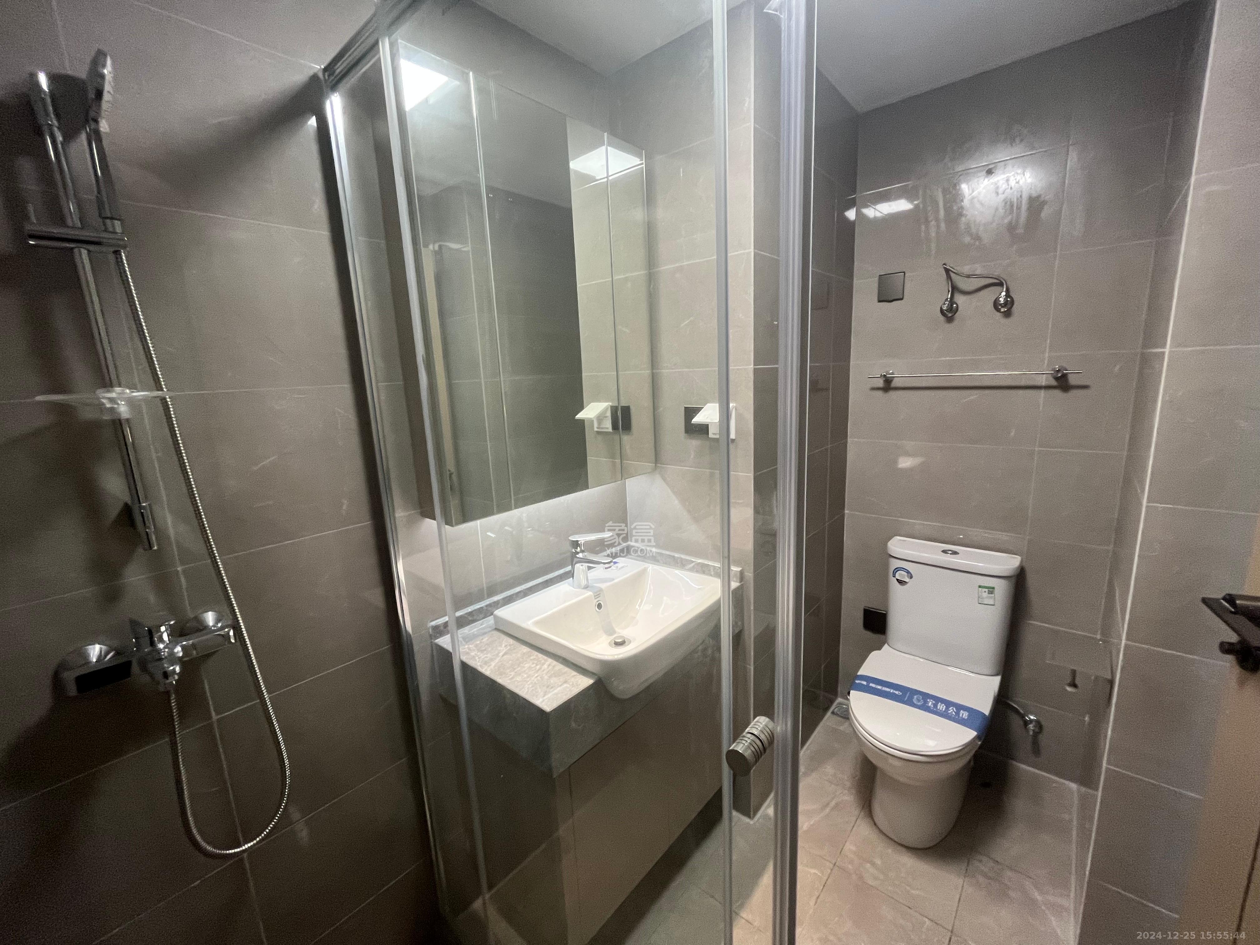 中建宝铂公馆 1室1厅1卫 2800.0元/月 中建宝铂公馆 1室1厅1卫 2800.0元/月室内图