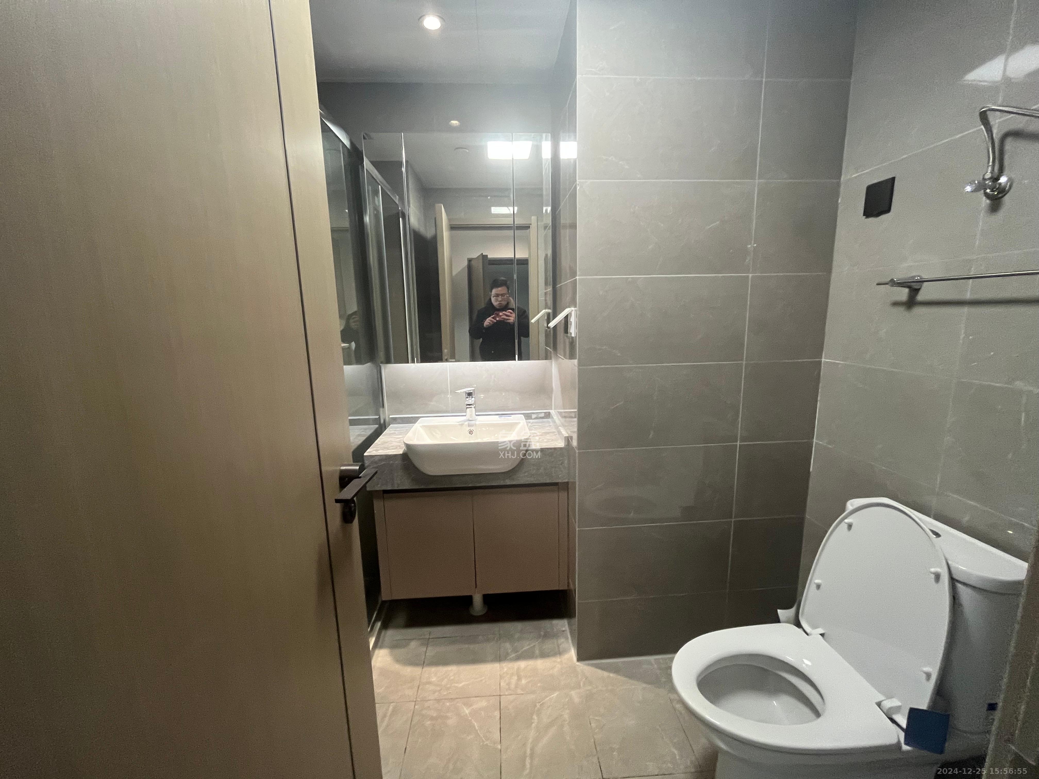 中建宝铂公馆  1室1厅1卫    2800.0元/月室内图