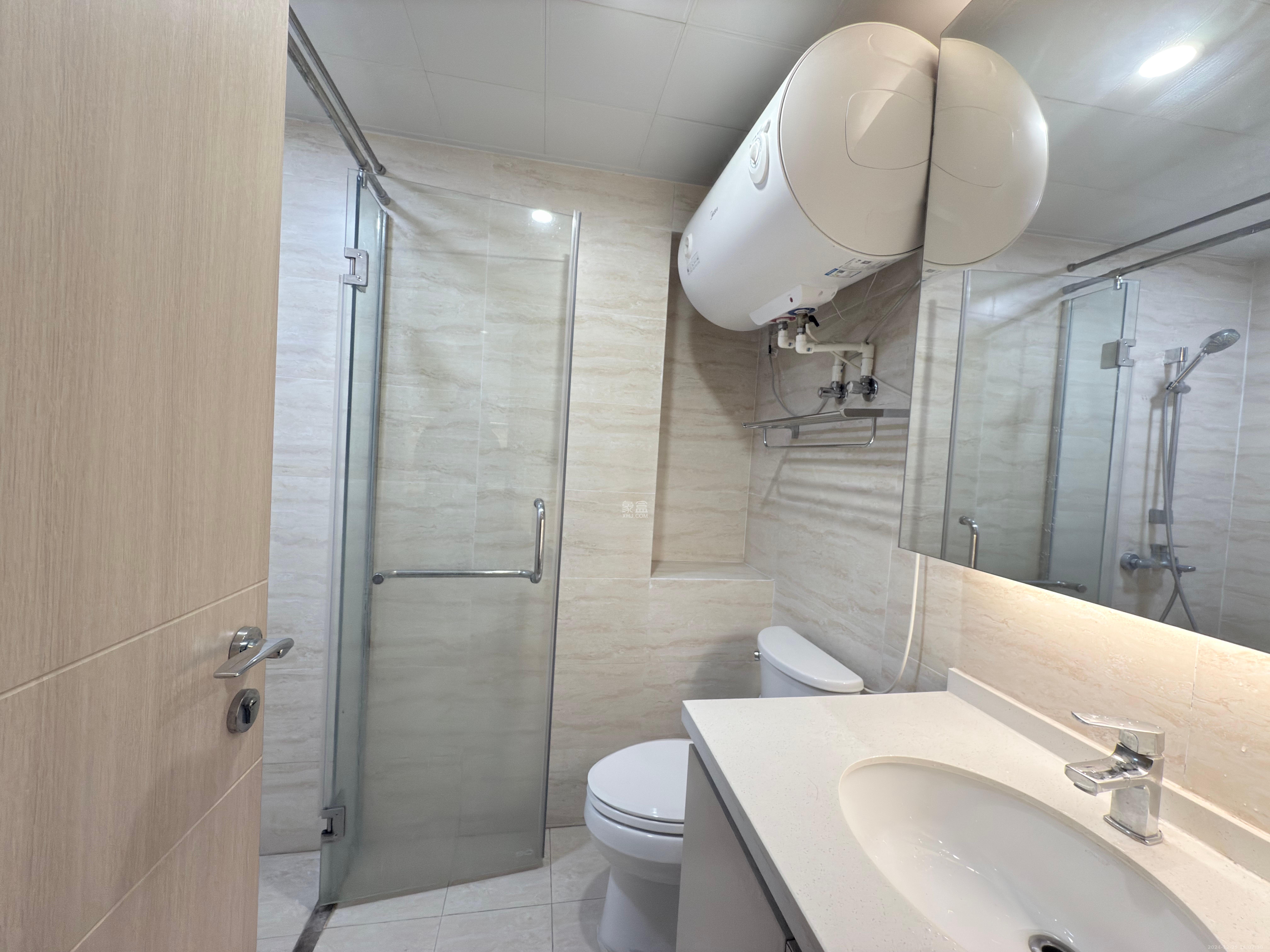 君合天玺 1室1厅1卫 1700.0元/月 君合天玺 1室1厅1卫 1700.0元/月室内图