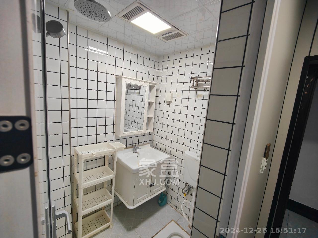 裕天国际商汇中心 1室1厅1卫 1600.0元/月 裕天国际商汇中心 1室1厅1卫 1600.0元/月室内图