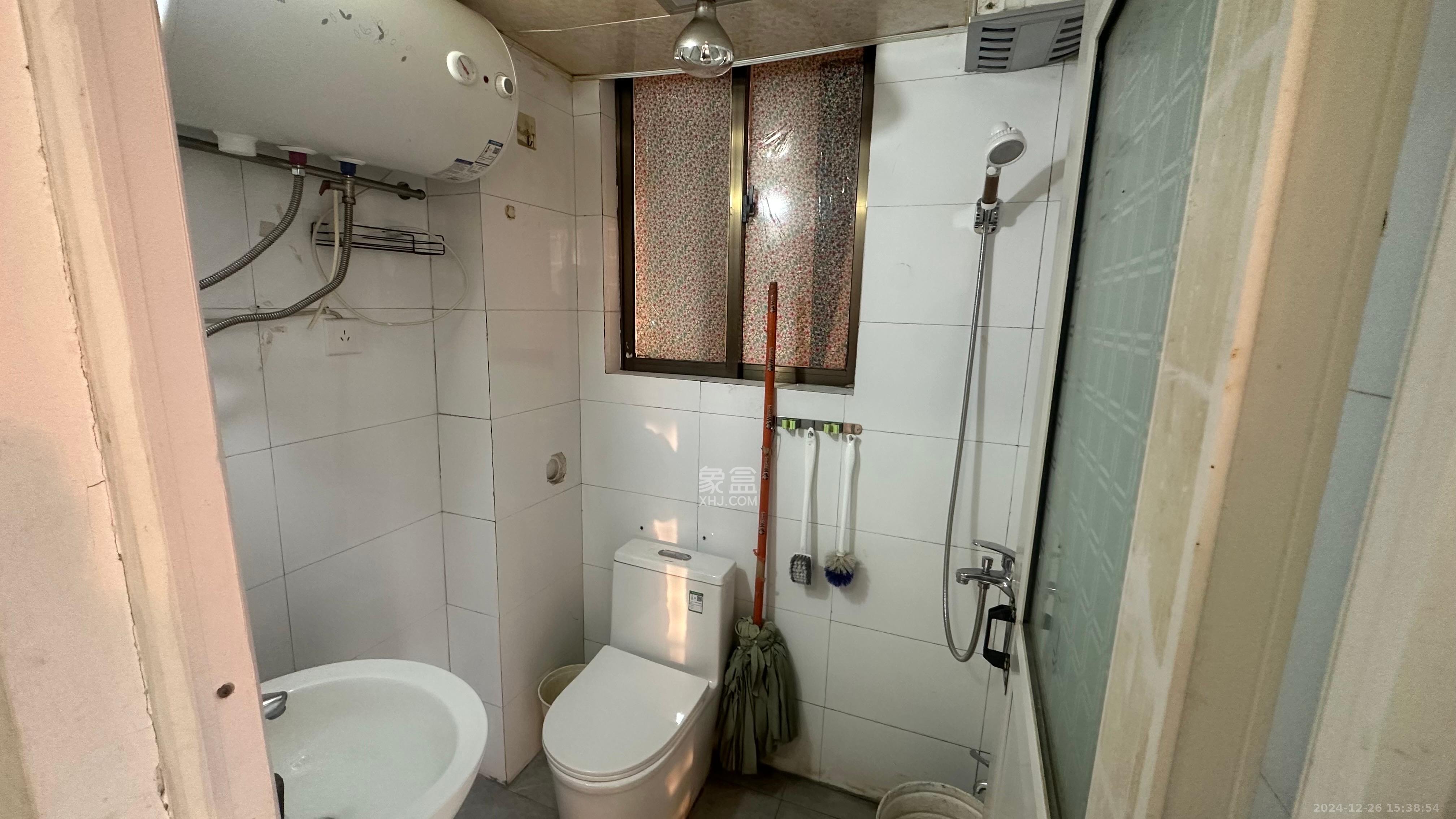 君悦紫园 1室0厅1卫 1700.0元/月 君悦紫园 1室0厅1卫 1700.0元/月室内图