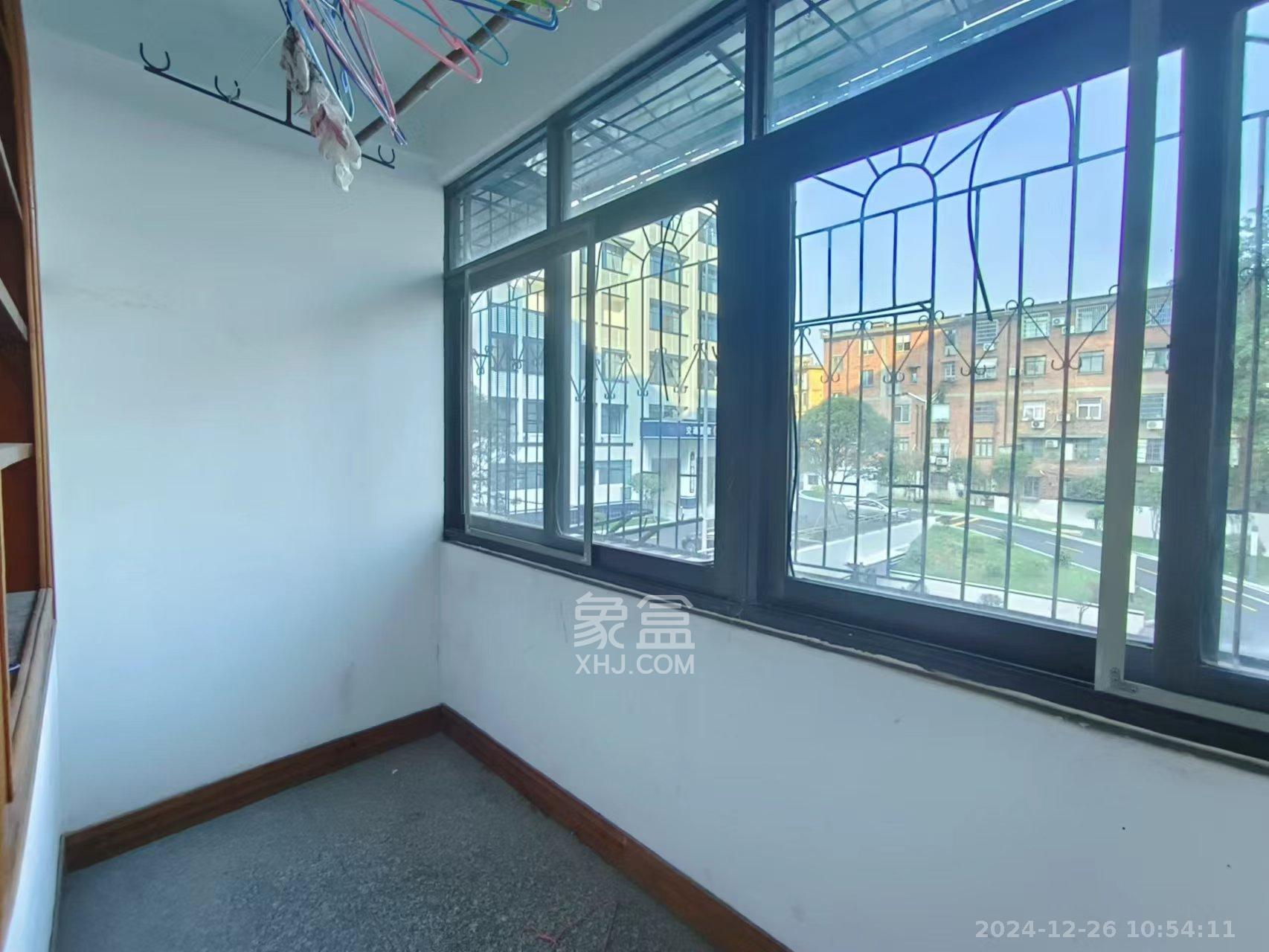 交警大队宿舍 2室1厅1卫 1100.0元/月 交警大队宿舍 2室1厅1卫 1100.0元/月室内图