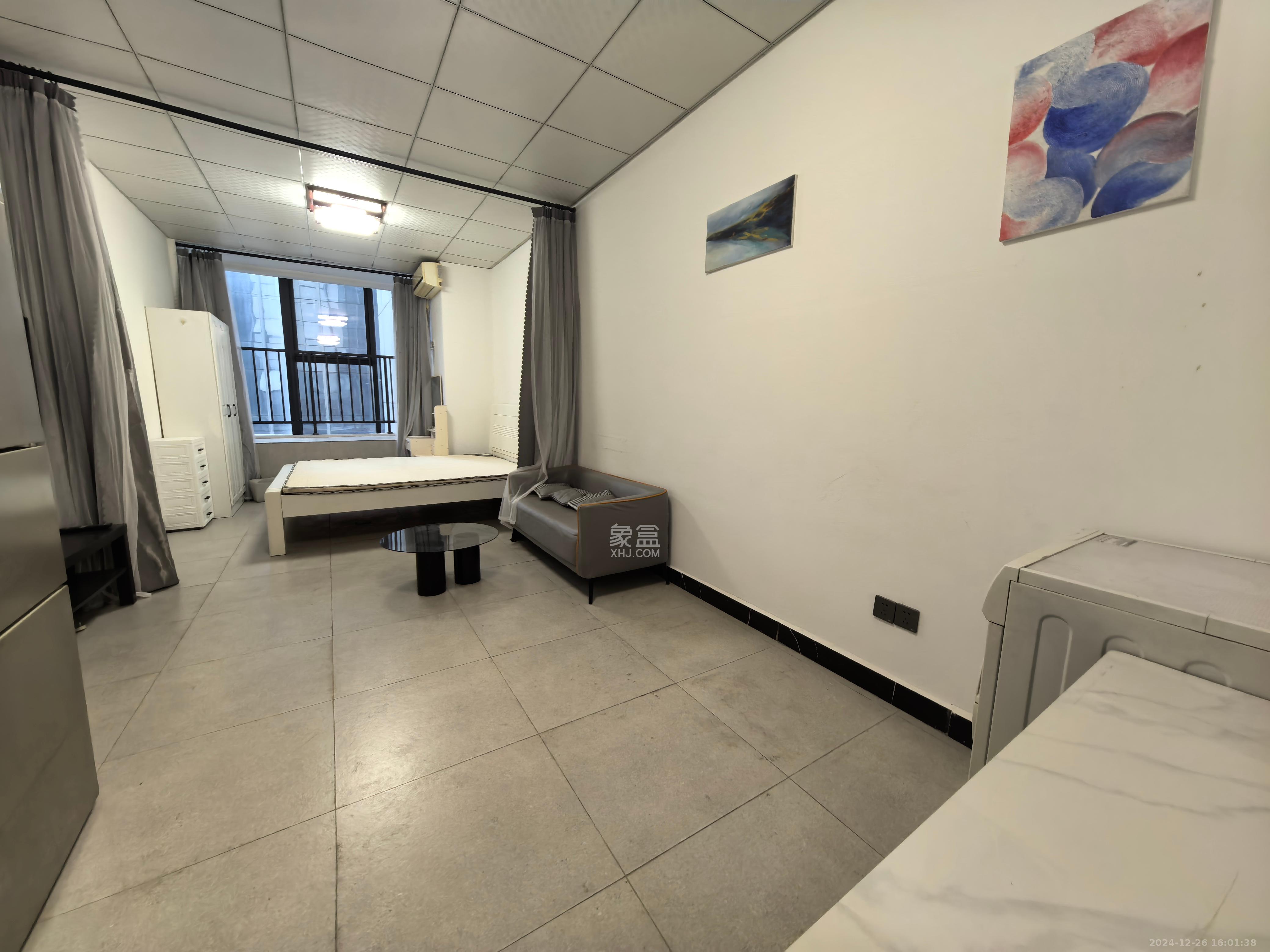 裕天国际商汇中心 1室1厅1卫 1350.0元/月 裕天国际商汇中心 1室1厅1卫 1350.0元/月室内图