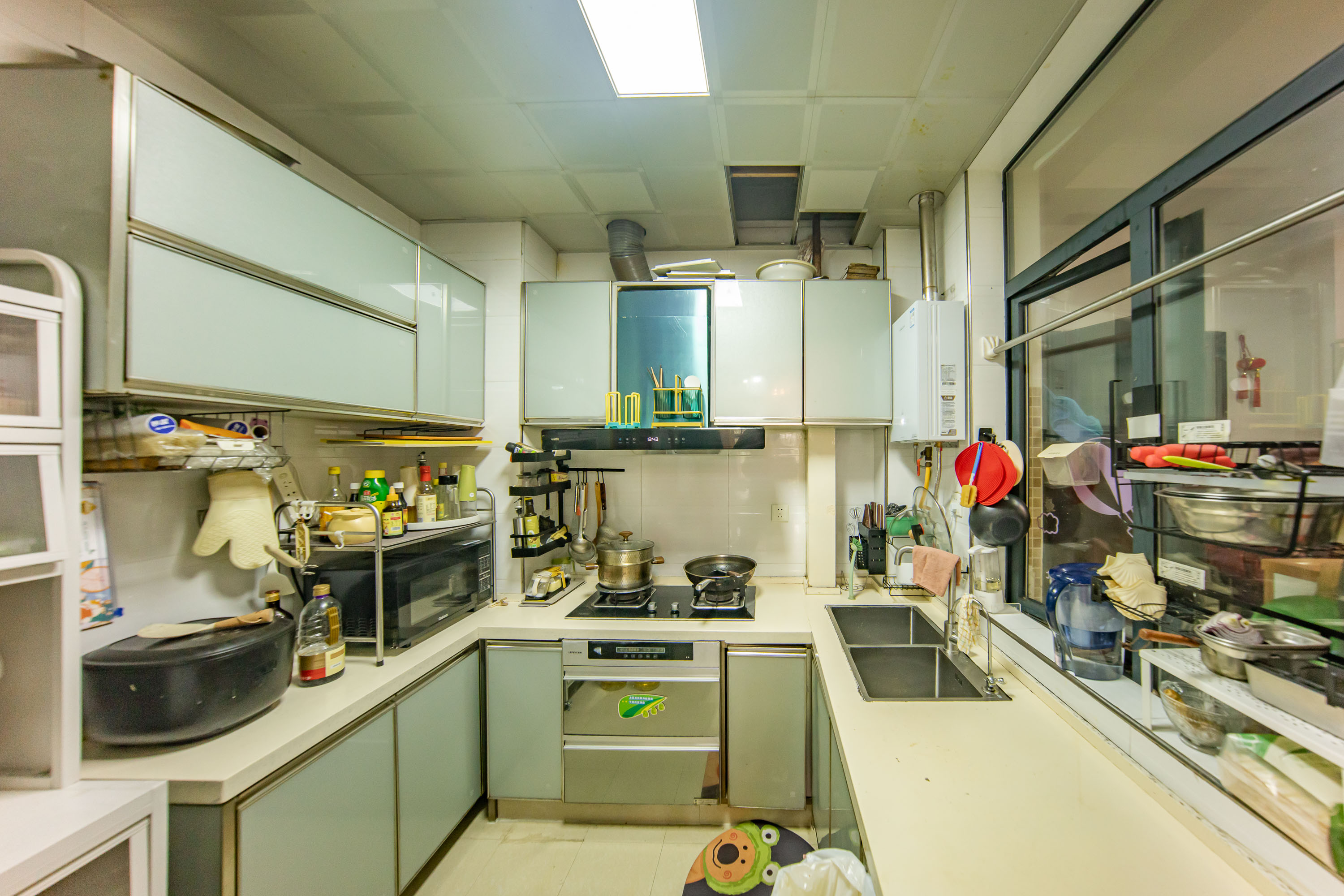 枫华府第  3室2厅2卫    52.8万 枫华府第  3室2厅2卫    52.8万厨房