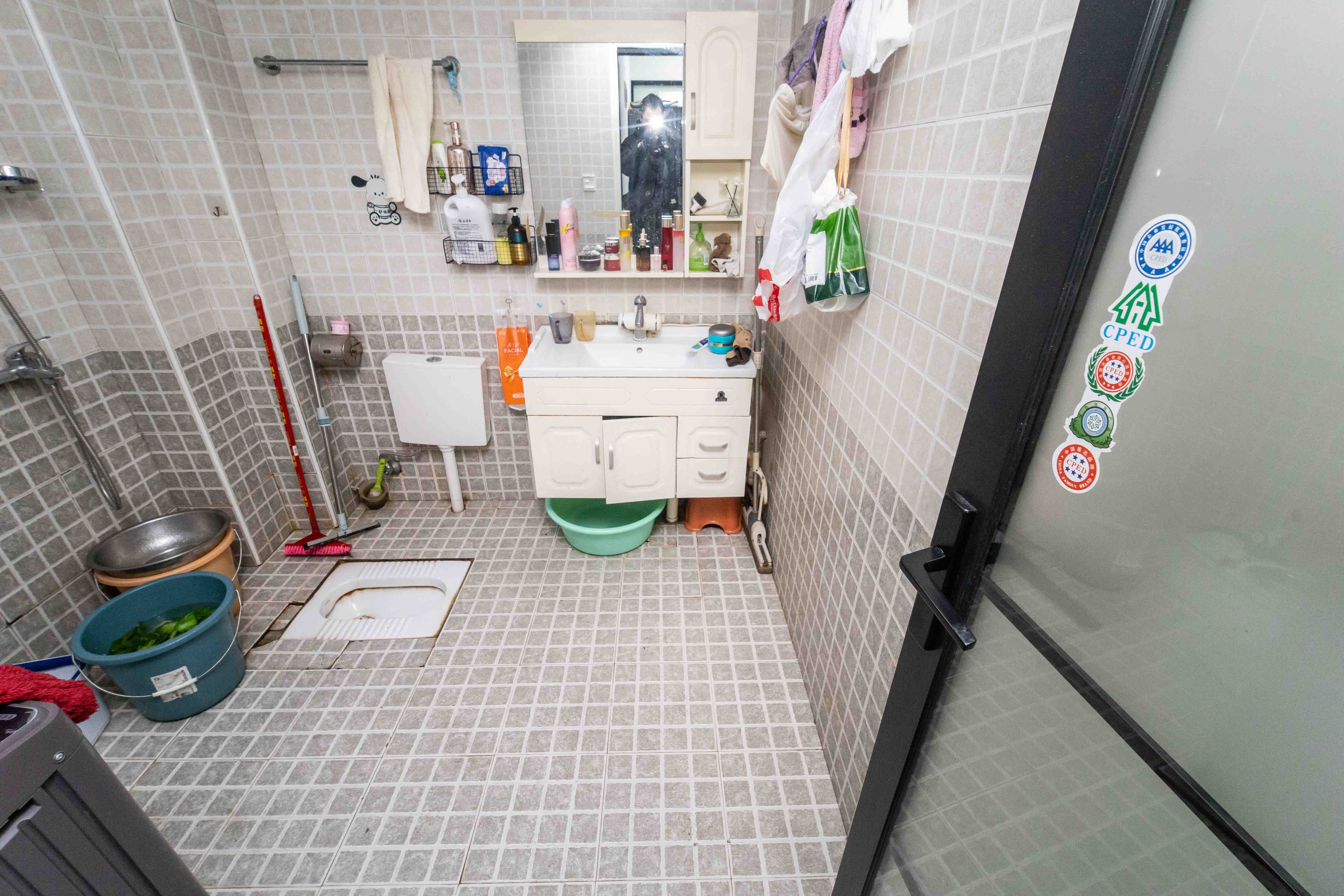 马王堆陶瓷建材新城  3室2厅2卫   58.00万卫生间