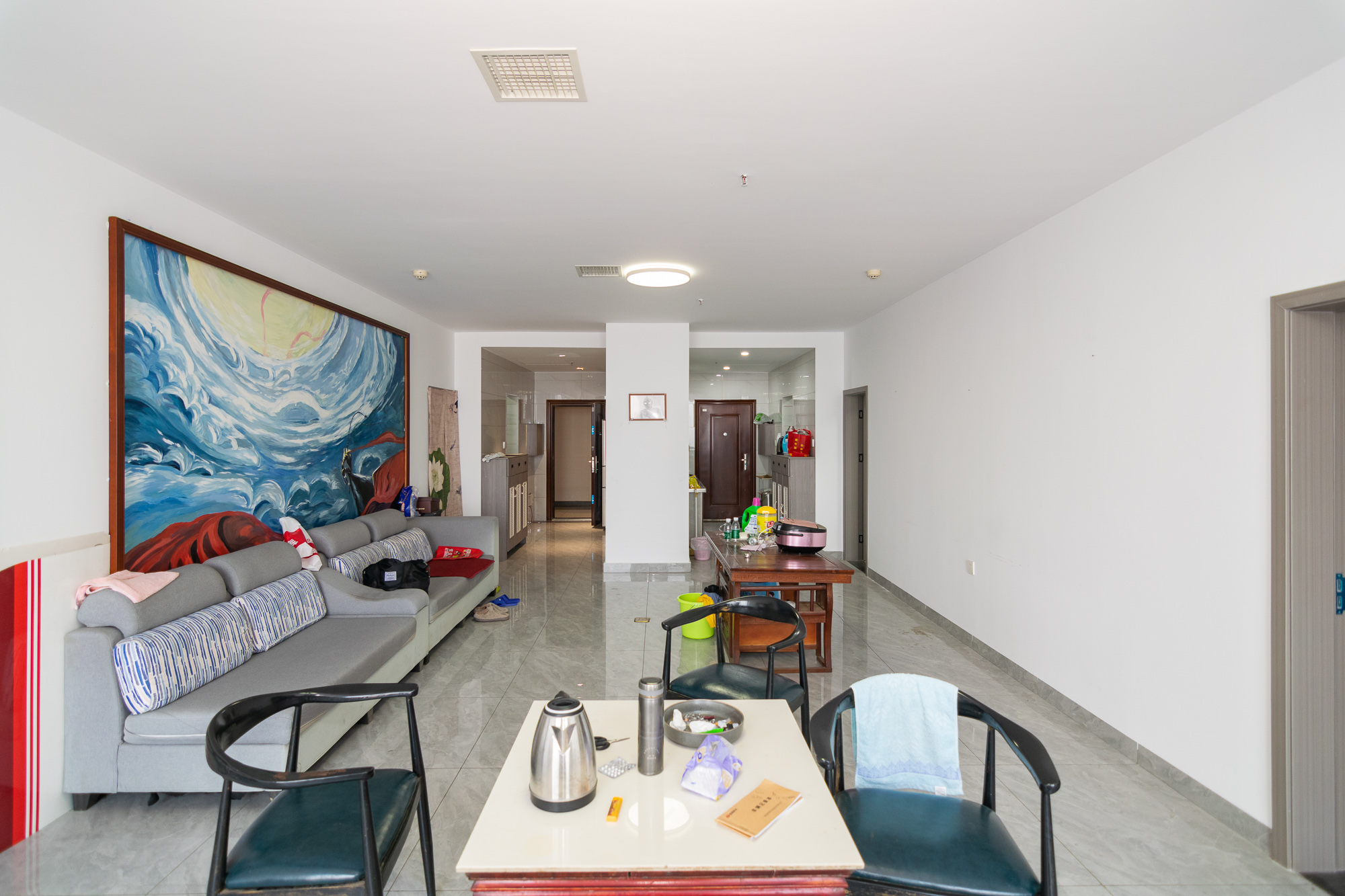 开利星空城市公馆  3室2厅1卫    39.0万 开利星空城市公馆  3室2厅1卫    39.0万客厅