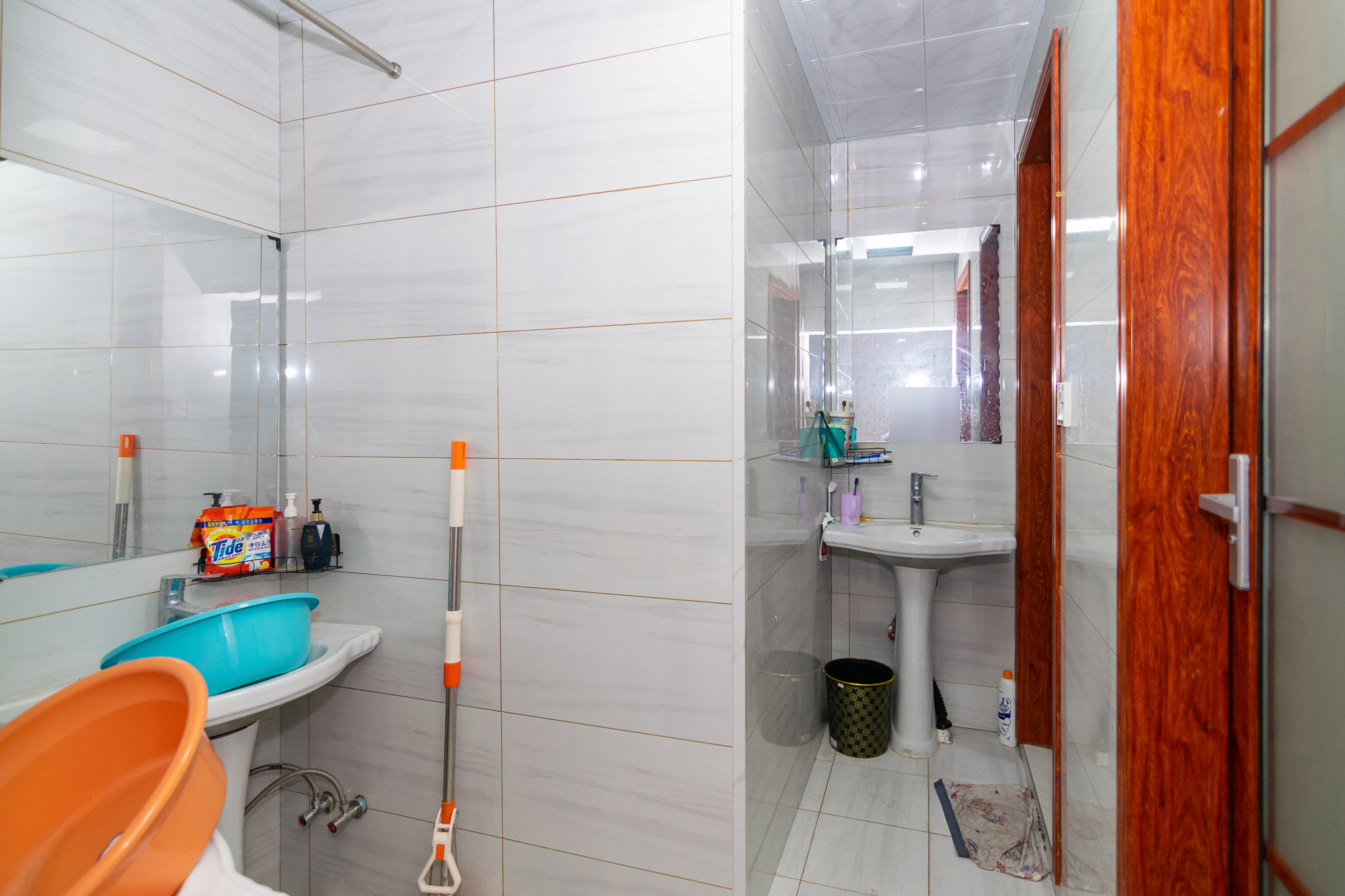 开利星空城市公馆  3室2厅1卫    39.0万 开利星空城市公馆  3室2厅1卫    39.0万卫生间