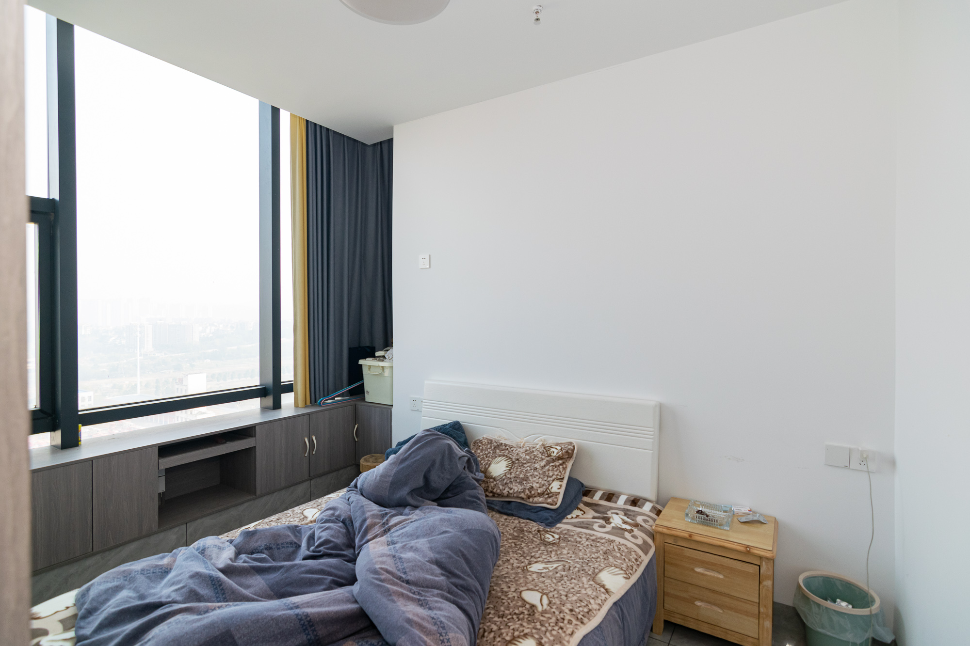 开利星空城市公馆  3室2厅1卫    39.0万 开利星空城市公馆  3室2厅1卫    39.0万卧室