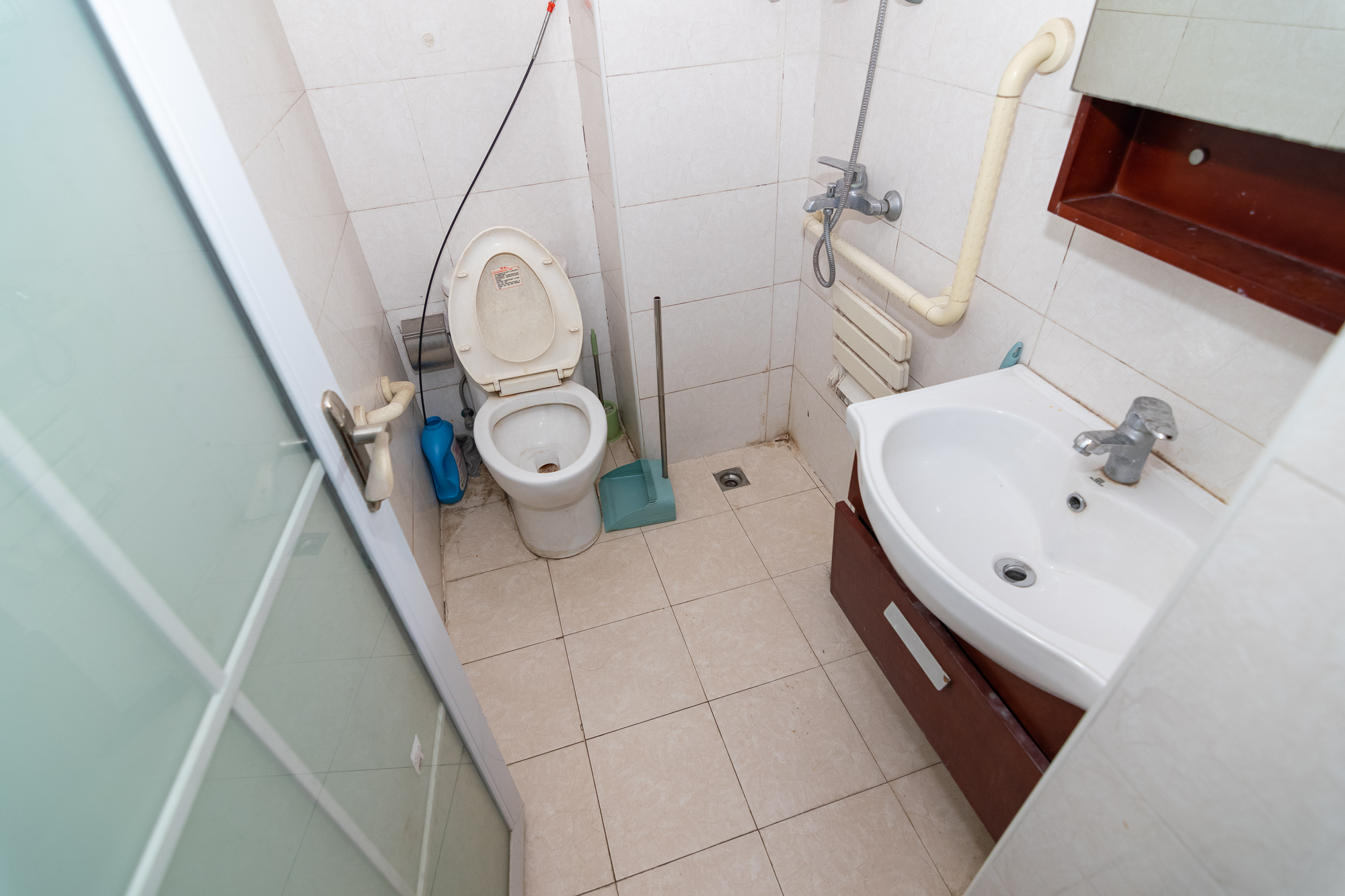 康乃馨老年生活示范城 1室1厅1卫 16.5万 康乃馨老年生活示范城 1室1厅1卫 16.5万卫生间