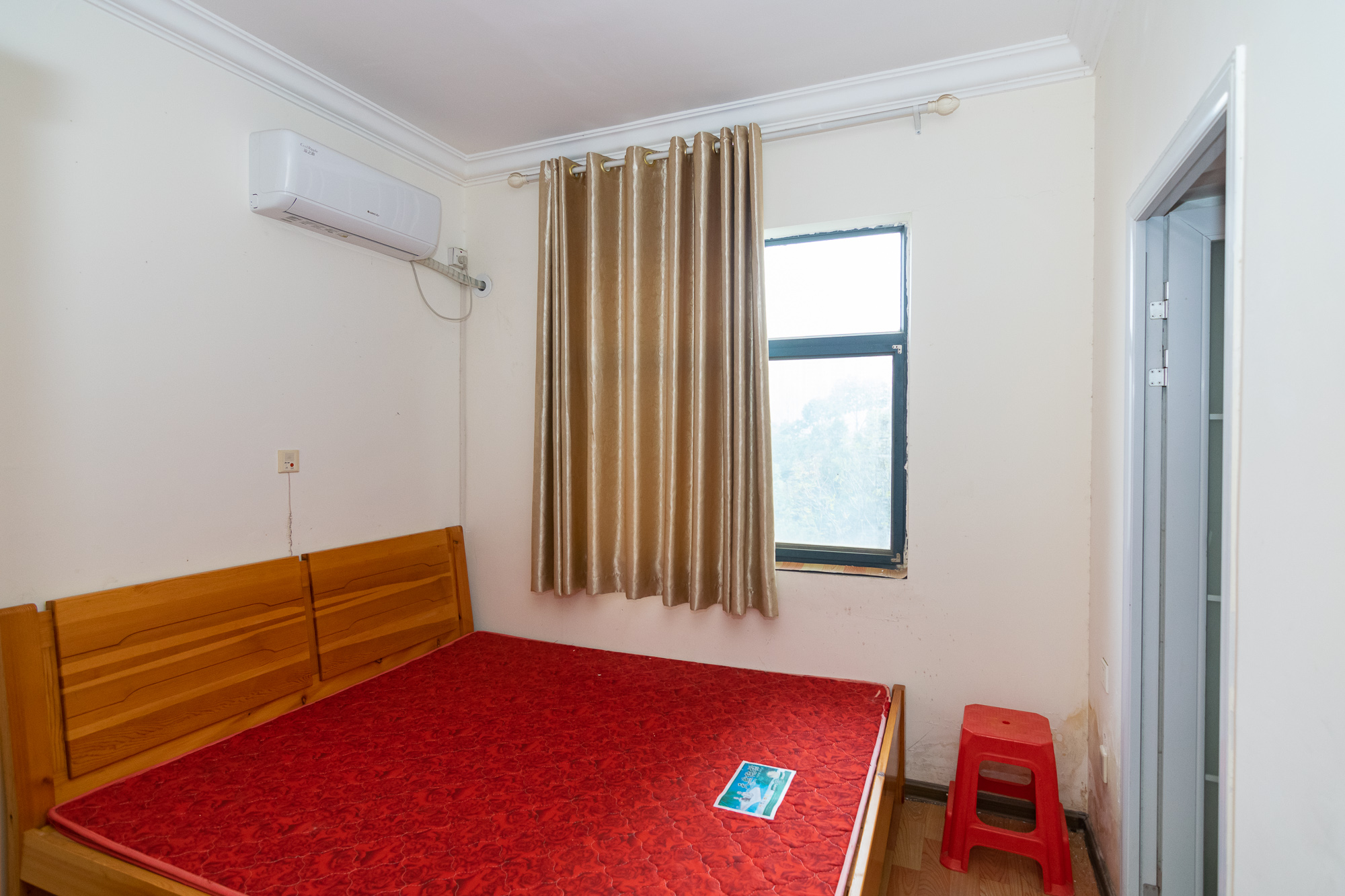 康乃馨老年生活示范城 1室1厅1卫 16.5万 康乃馨老年生活示范城 1室1厅1卫 16.5万卧室