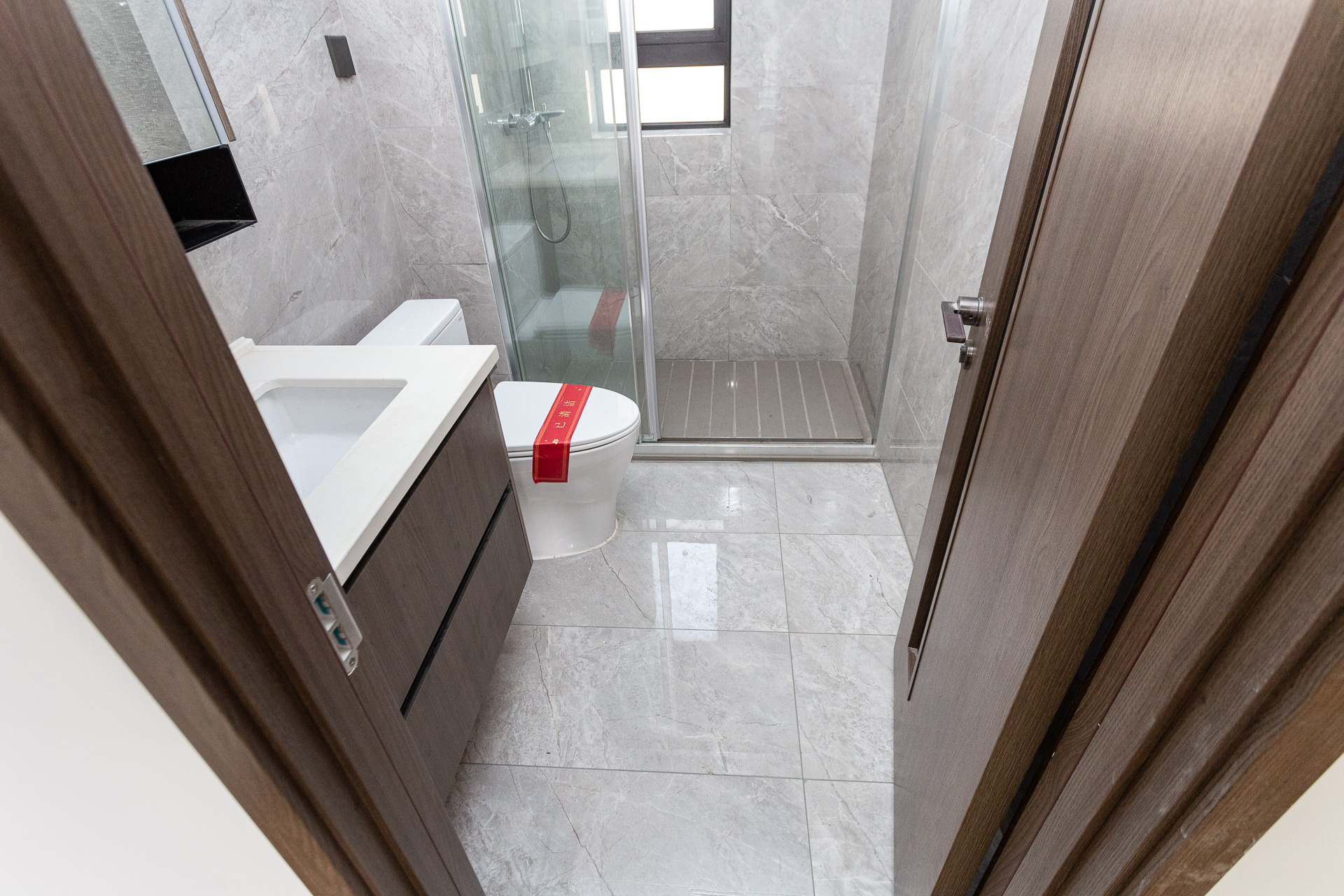 万科滨河道 4室2厅2卫 185.0万 万科滨河道 4室2厅2卫 185.0万卫生间