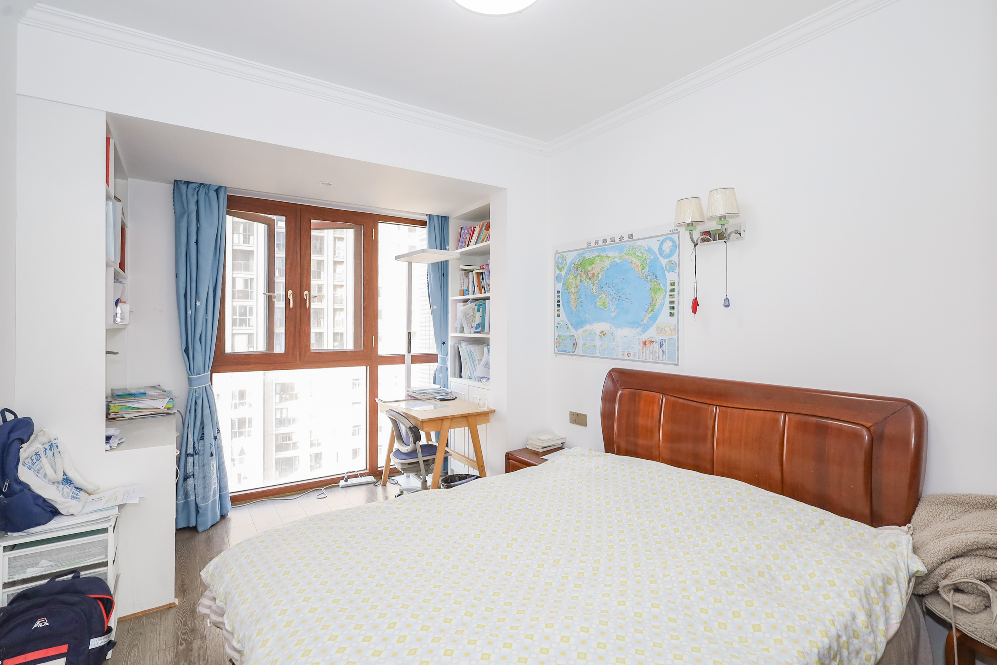 八方小区B区  3室2厅2卫    495.0万卧室