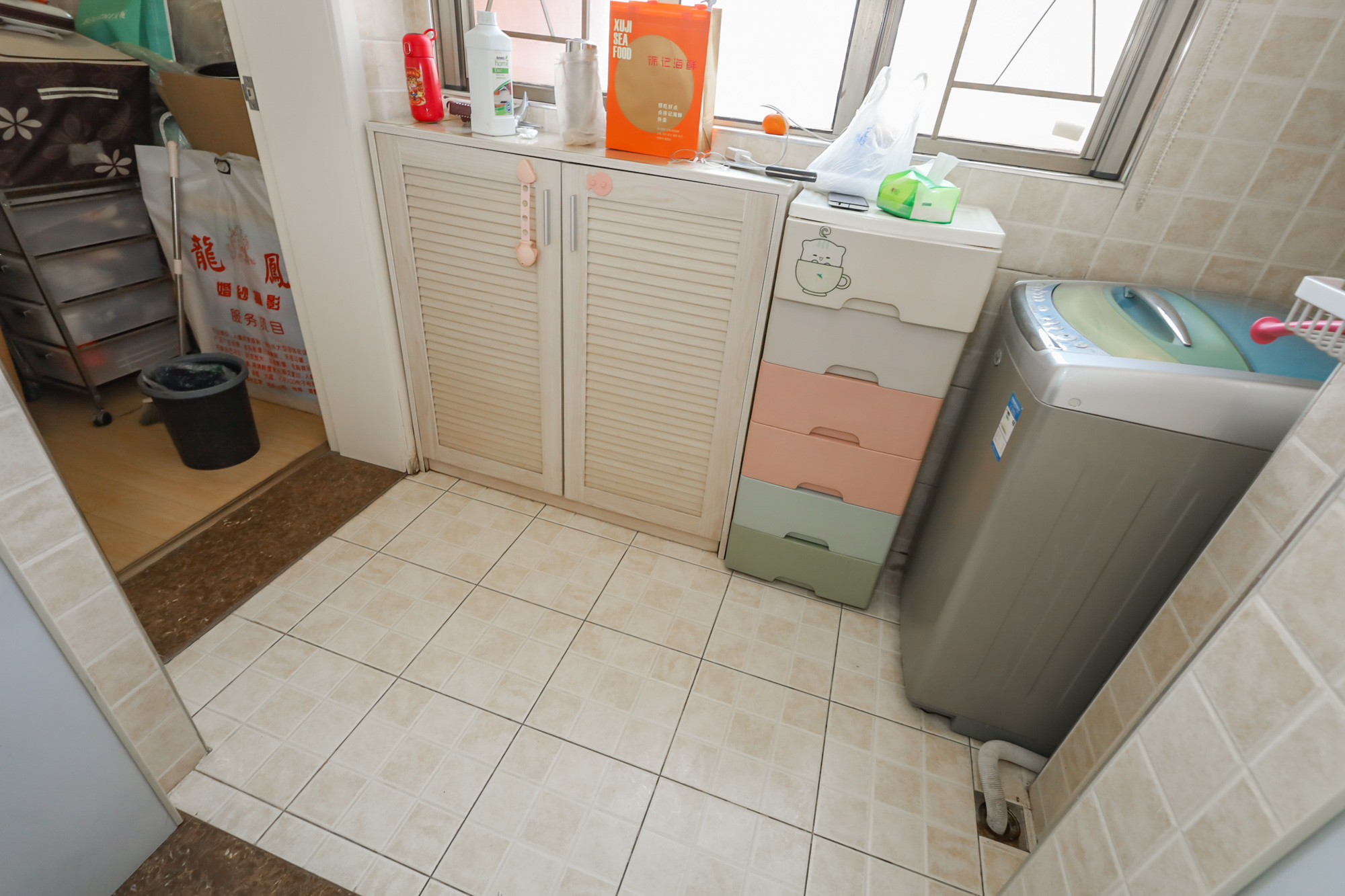 西岸润泽府  4室2厅2卫   141.80万阳台
