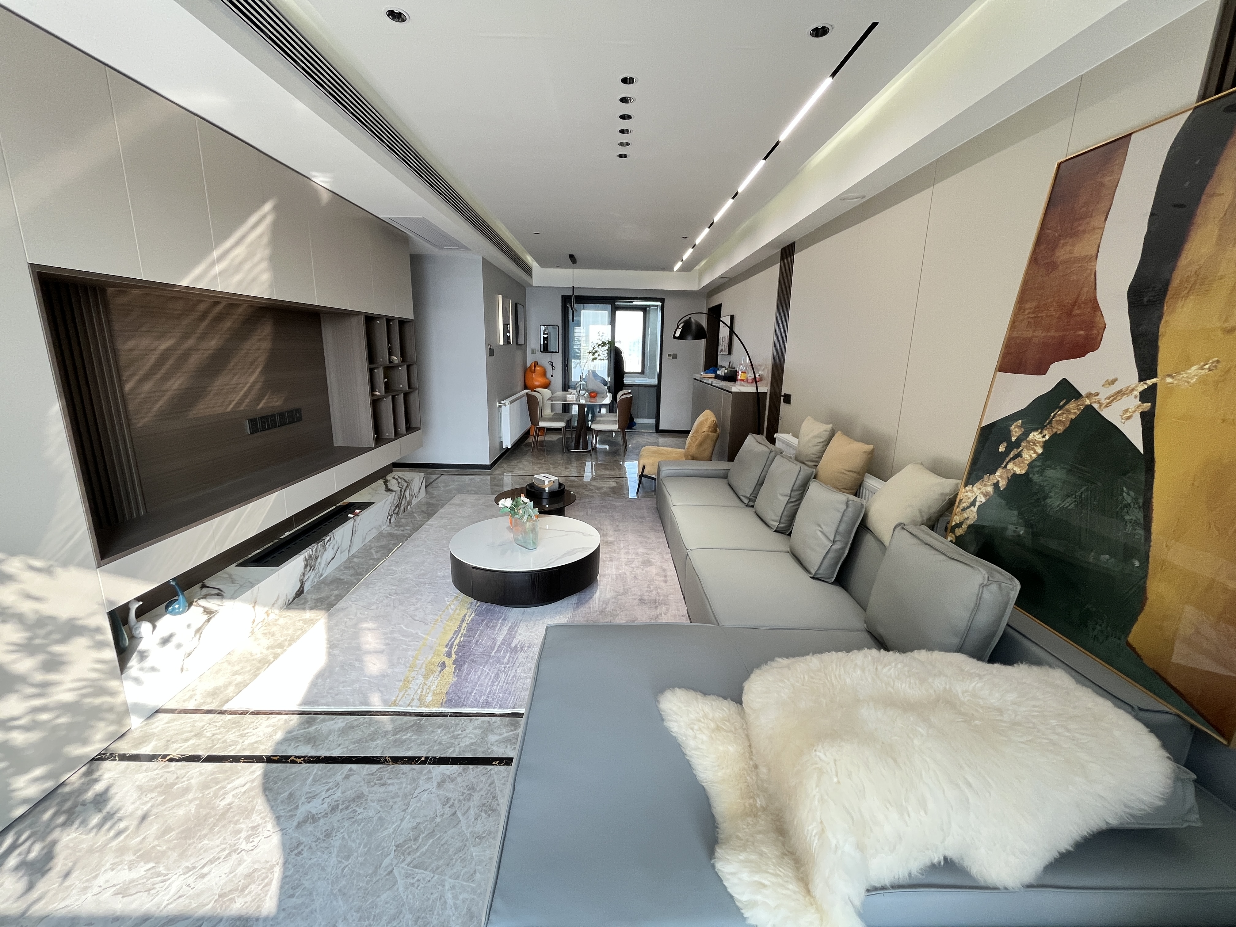 城际空间站 4室2厅2卫 111.0万 城际空间站 4室2厅2卫 111.0万室内图