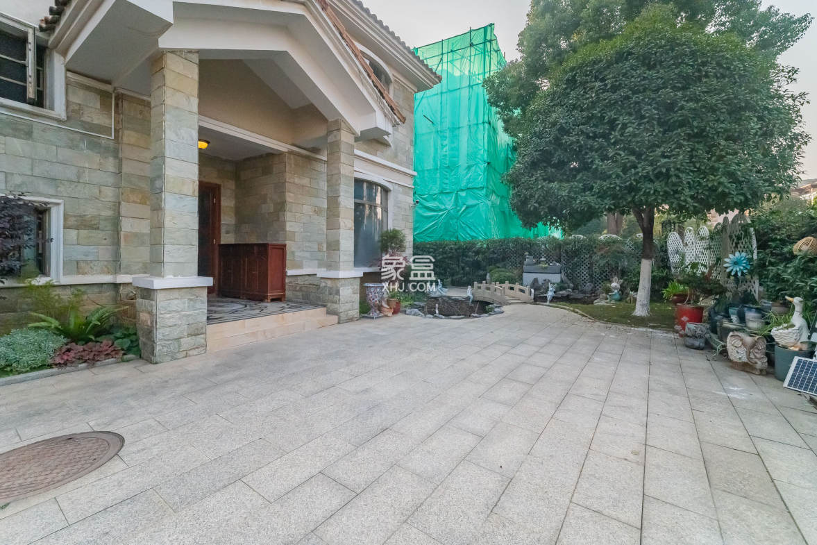 碧桂园威尼斯城  7室3厅7卫    996.98万 碧桂园威尼斯城  7室3厅7卫    996.98万其他