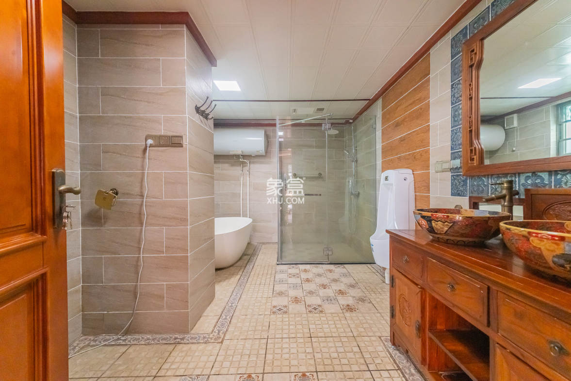 碧桂园威尼斯城  7室3厅7卫    996.98万 碧桂园威尼斯城  7室3厅7卫    996.98万卫生间