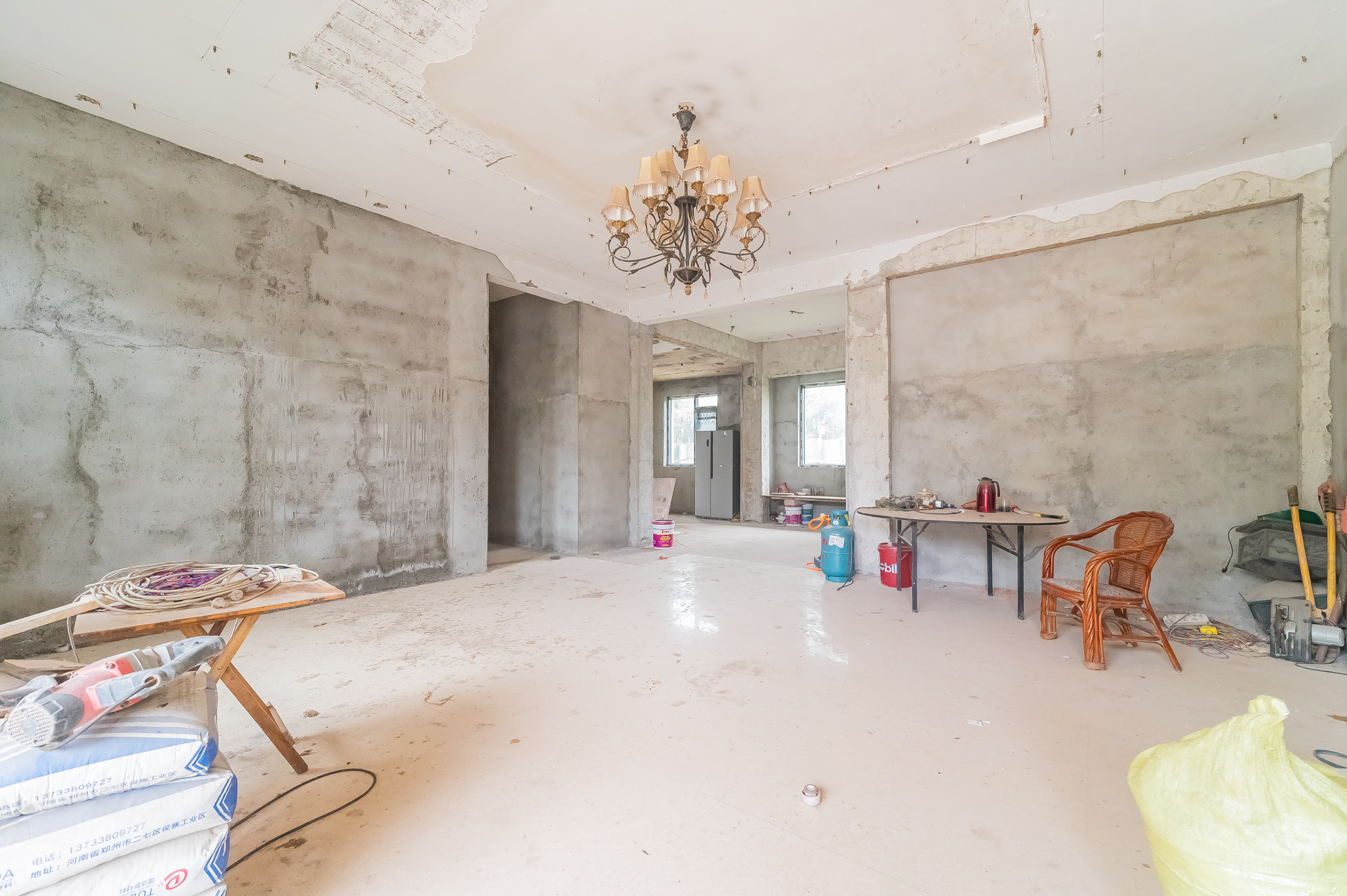 碧桂园威尼斯城 8室3厅3卫 1225.88万 碧桂园威尼斯城 8室3厅3卫 1225.88万客厅