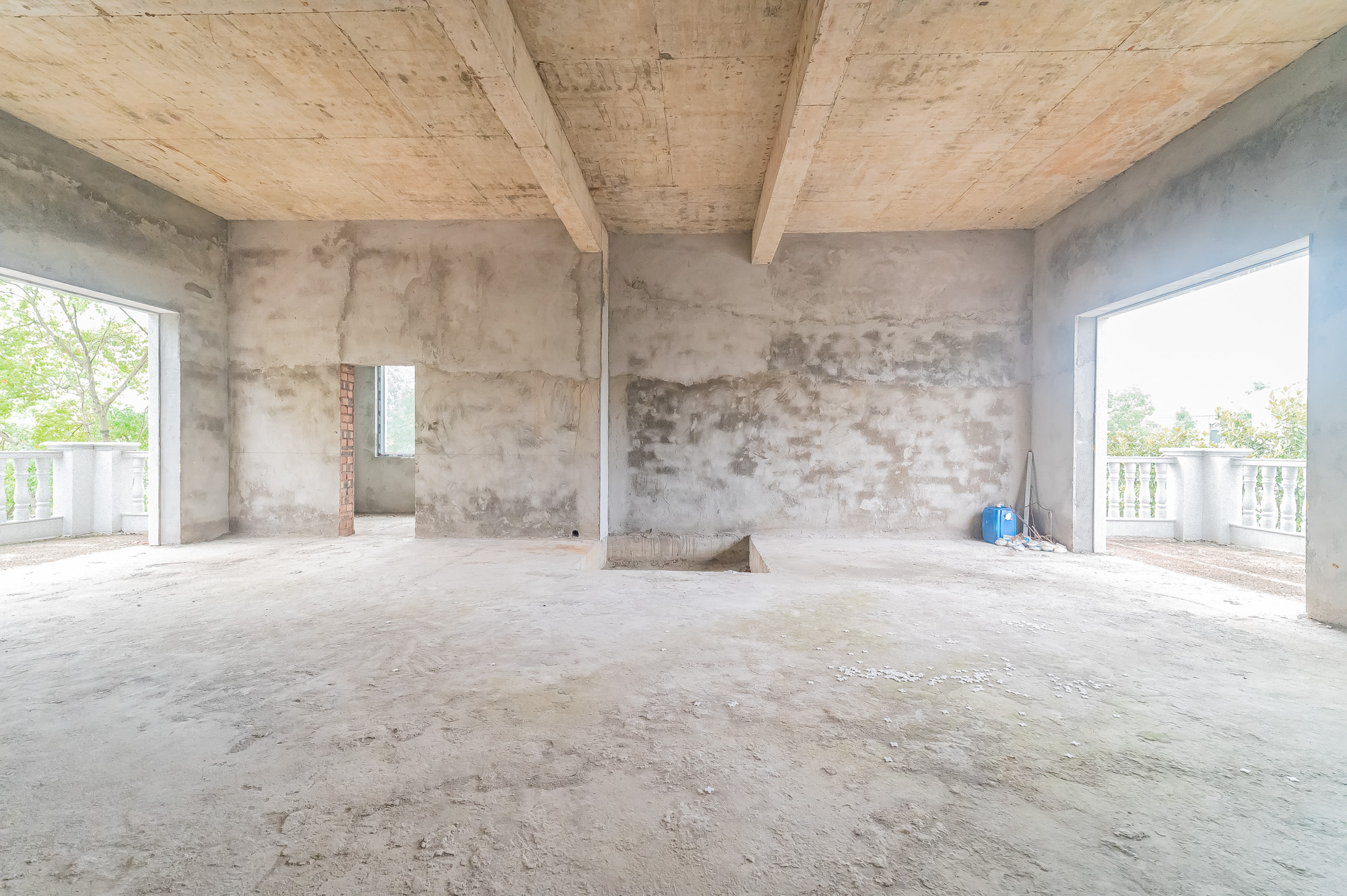 碧桂园威尼斯城 8室3厅3卫 1225.88万 碧桂园威尼斯城 8室3厅3卫 1225.88万其他