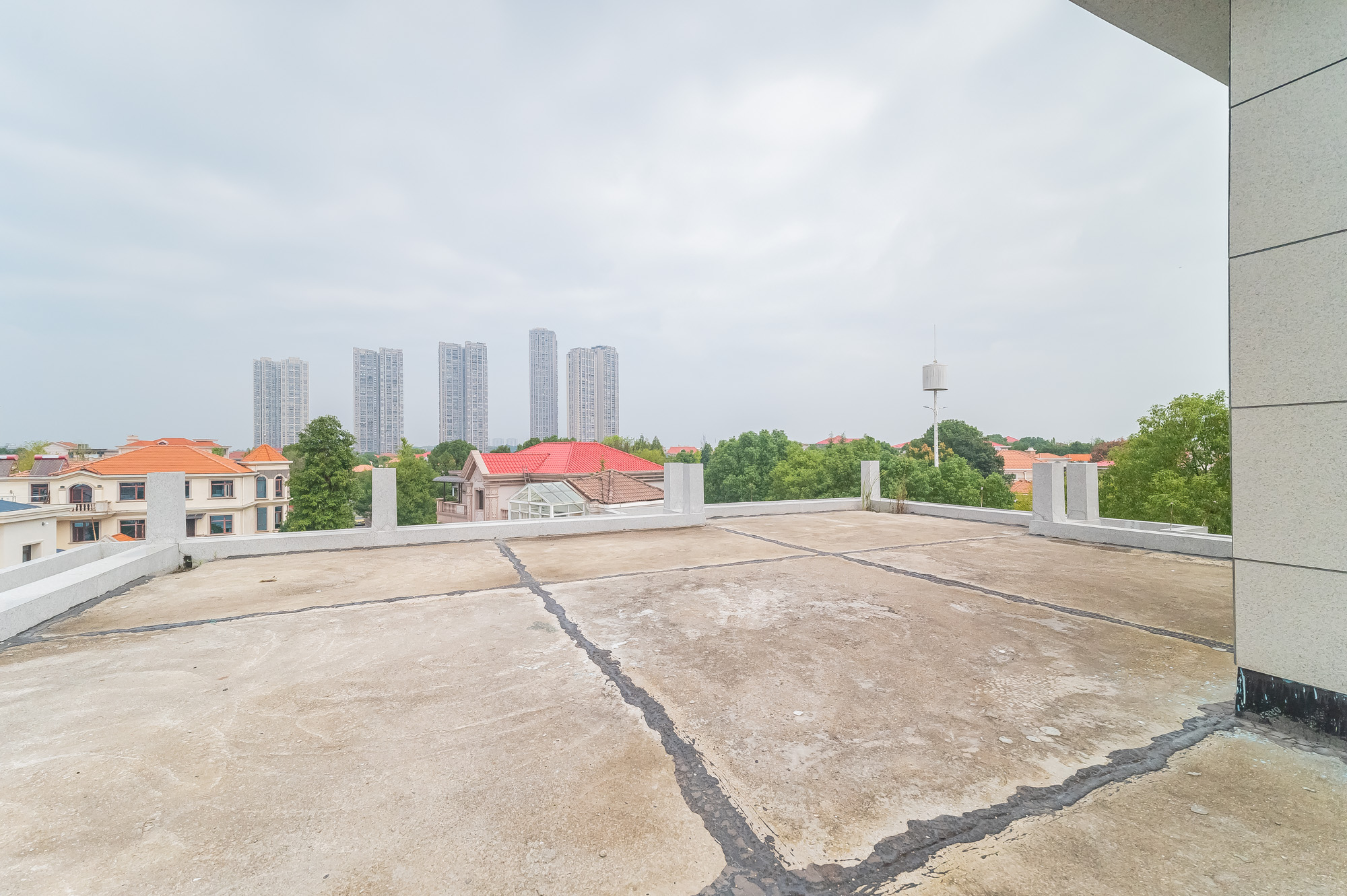 碧桂园威尼斯城 8室3厅3卫 1225.88万 碧桂园威尼斯城 8室3厅3卫 1225.88万其他