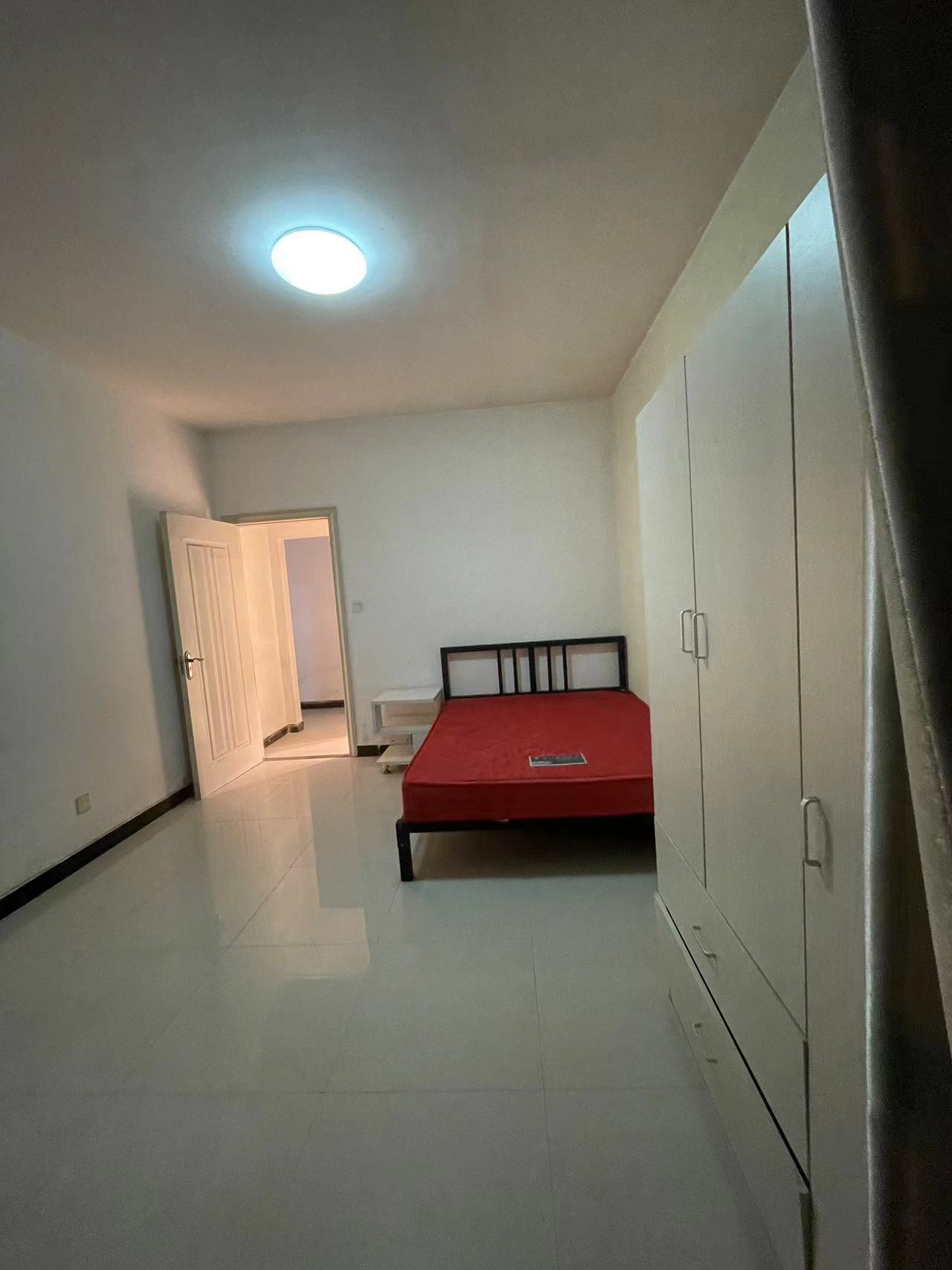 一六三家园  1室2厅1卫    800.0元/月 一六三家园  1室2厅1卫    800.0元/月室内图